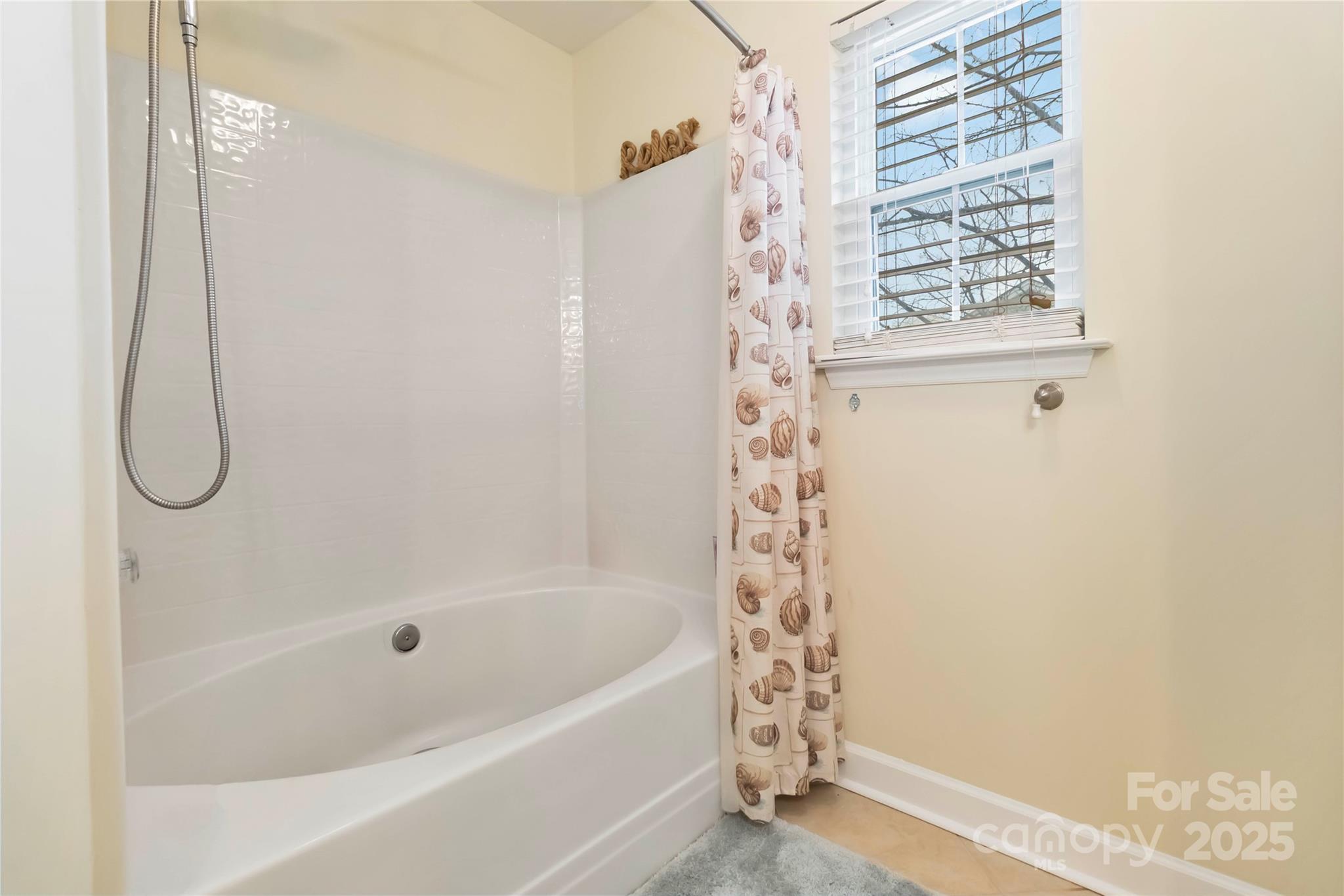 2127 Genesis Drive — Monroe