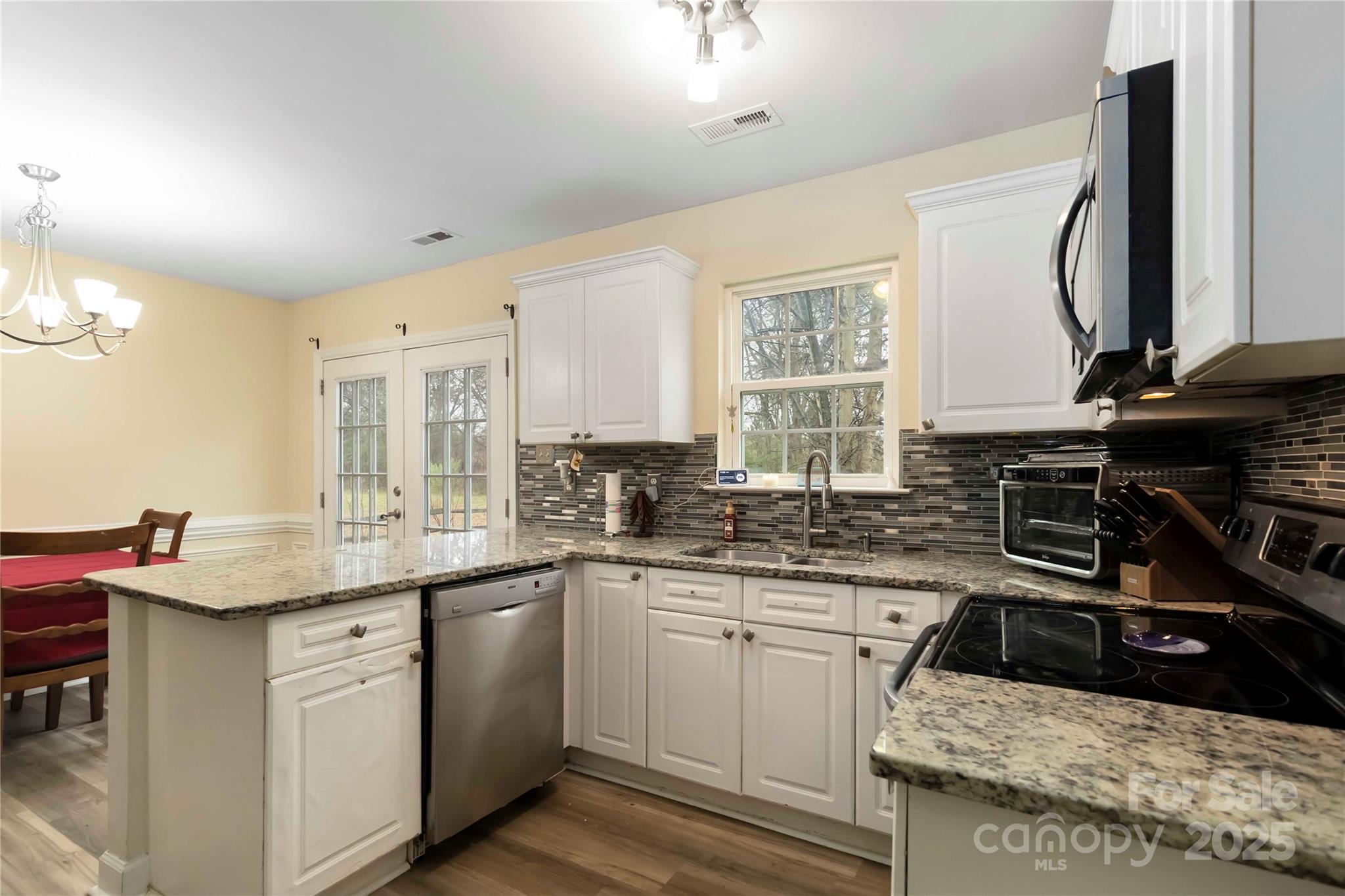 2127 Genesis Drive — Monroe