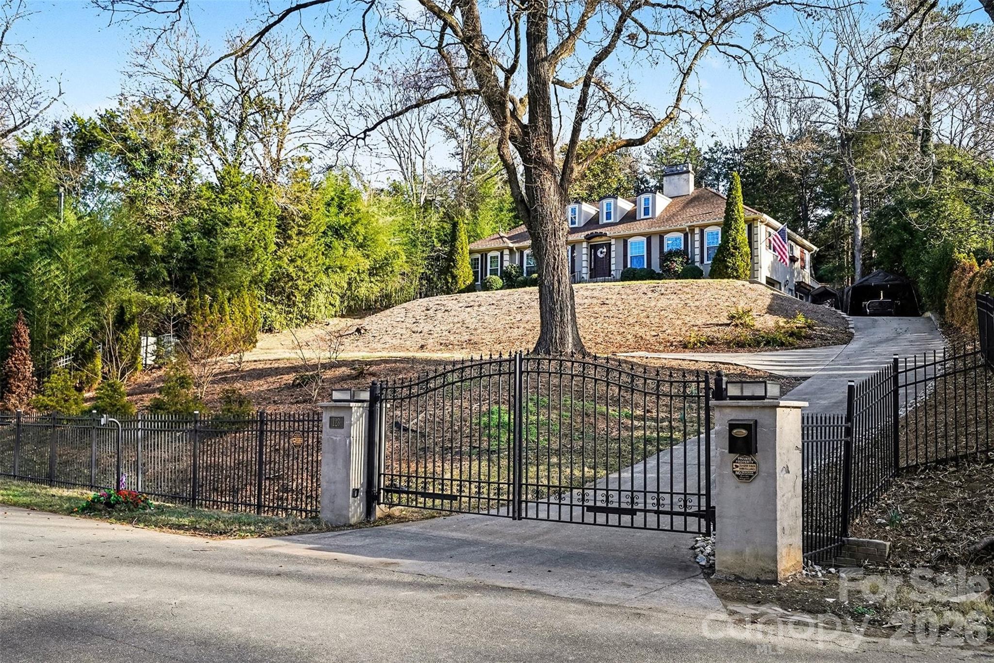 123 Old Bell Road — Charlotte
