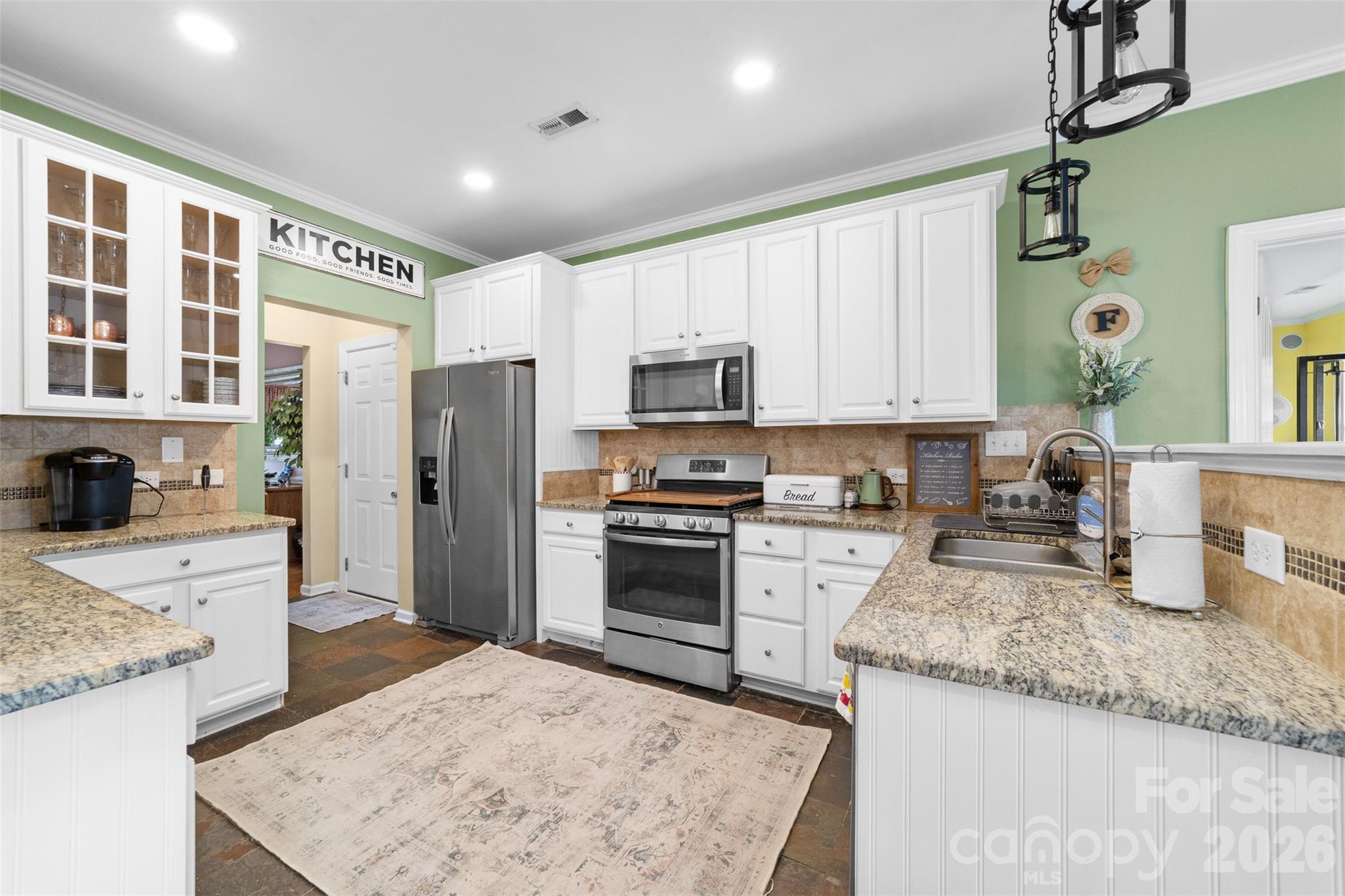 11019 Southfield Drive — Charlotte