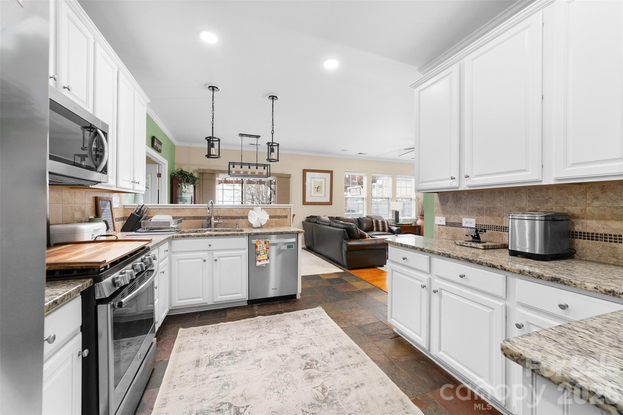 11019 Southfield Drive — Charlotte