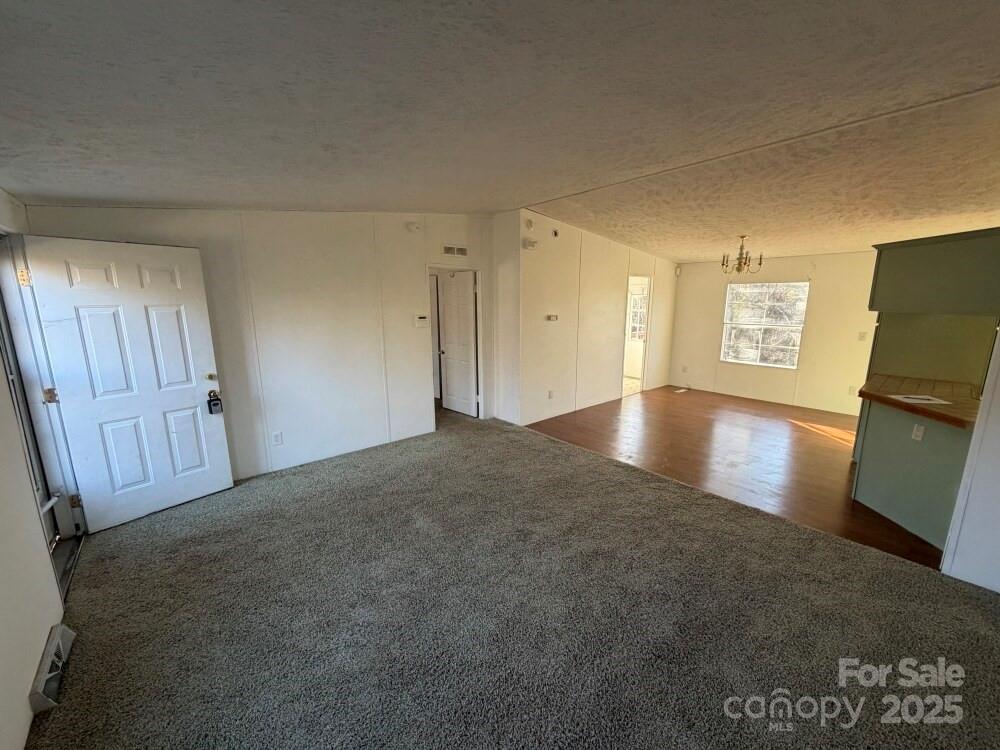 2687 1st Avenue NW — Catawba