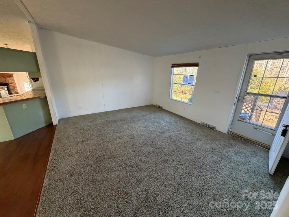 2687 1st Avenue NW — Catawba