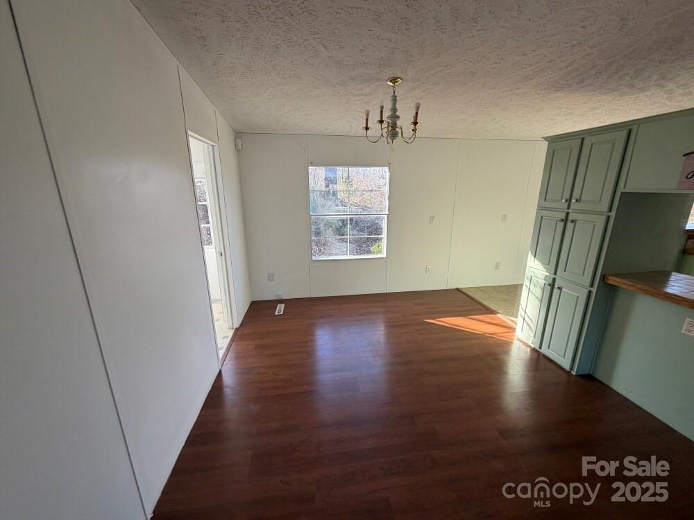 2687 1st Avenue NW — Catawba