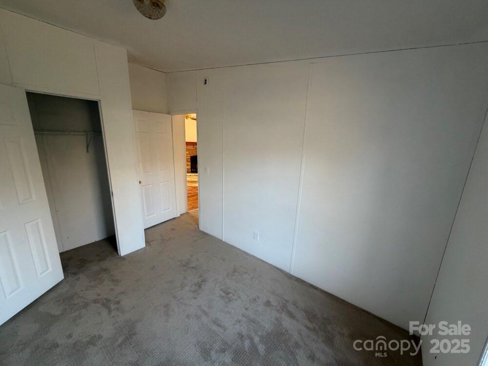 2687 1st Avenue NW — Catawba