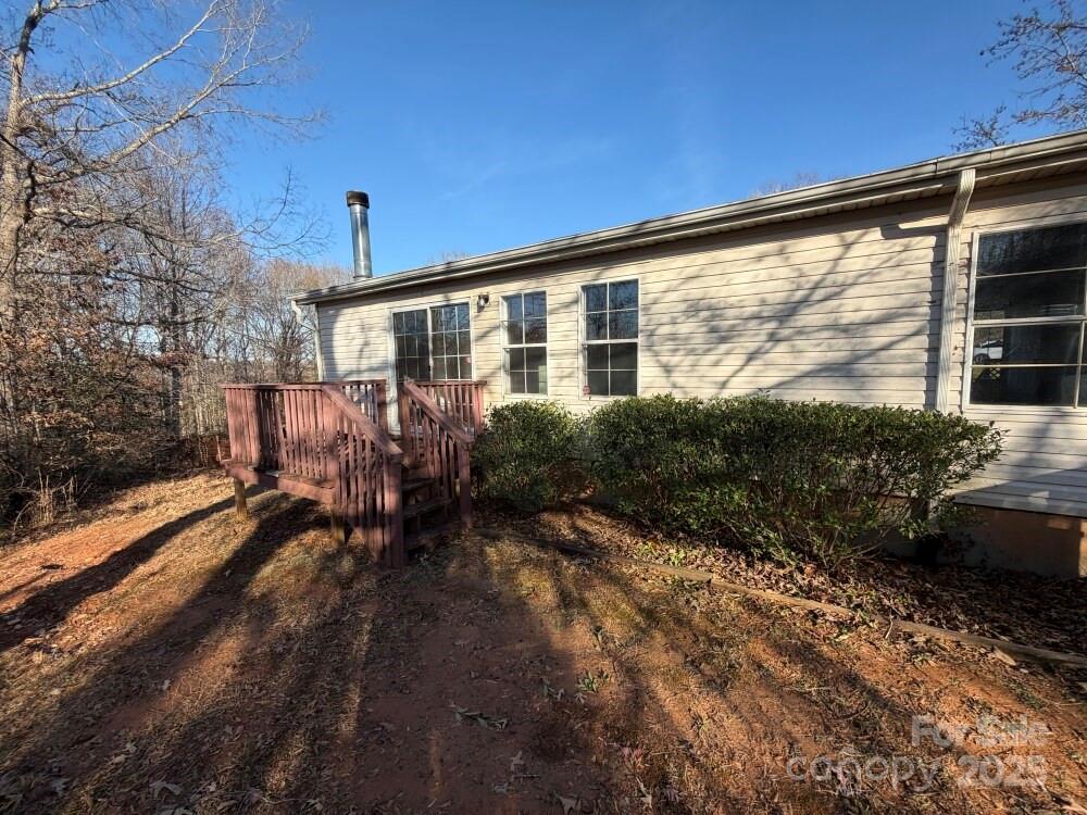 2687 1st Avenue NW — Catawba