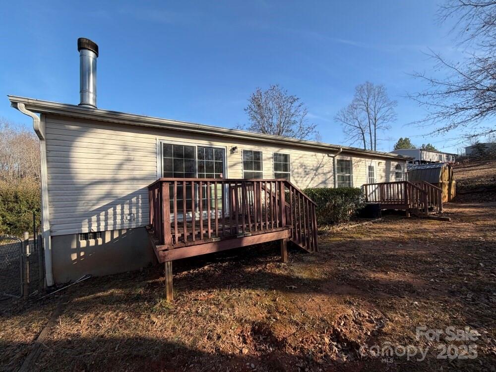 2687 1st Avenue NW — Catawba