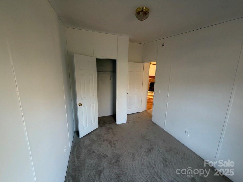 2687 1st Avenue NW — Catawba