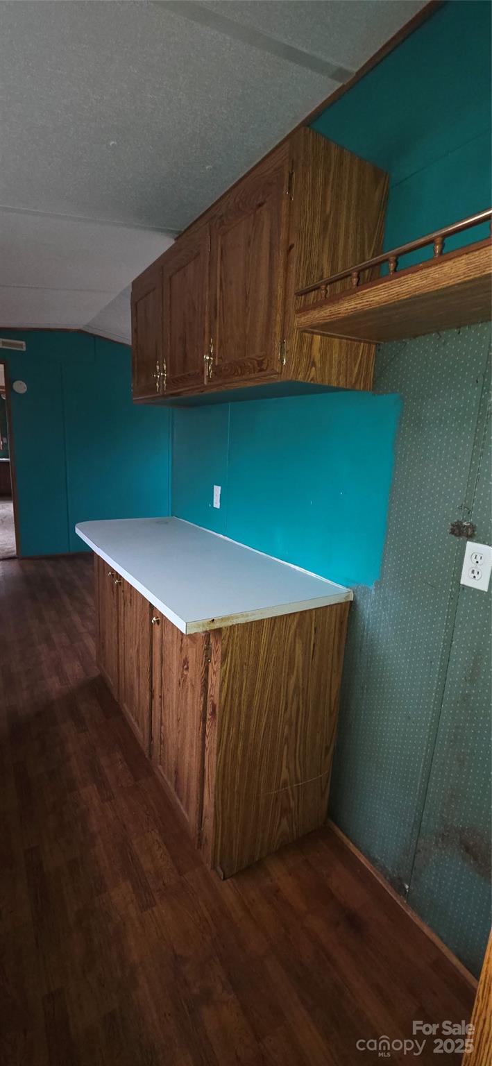 2111 Boxcar Road — Lancaster