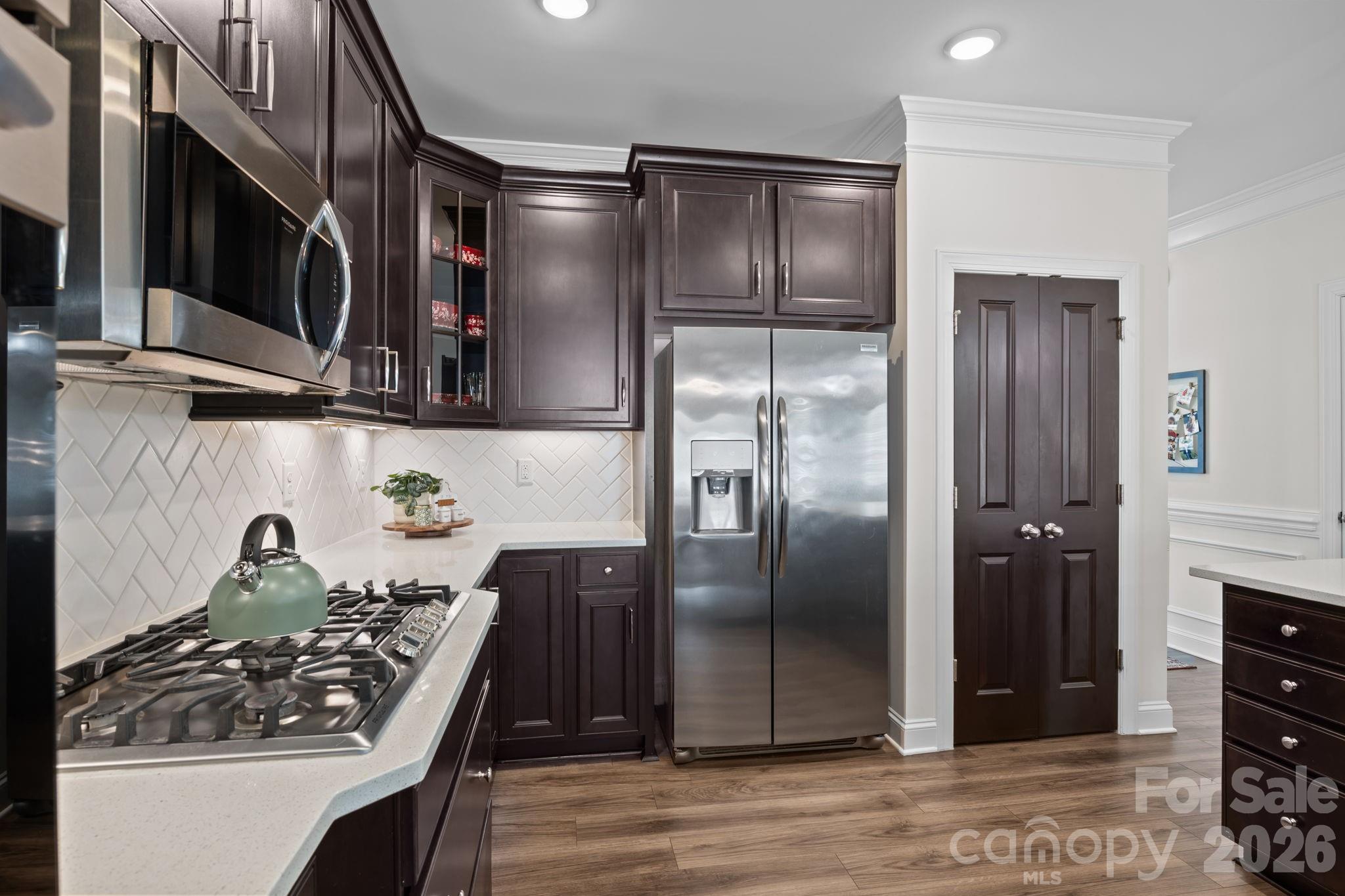 5327 Pembrey Drive — Denver