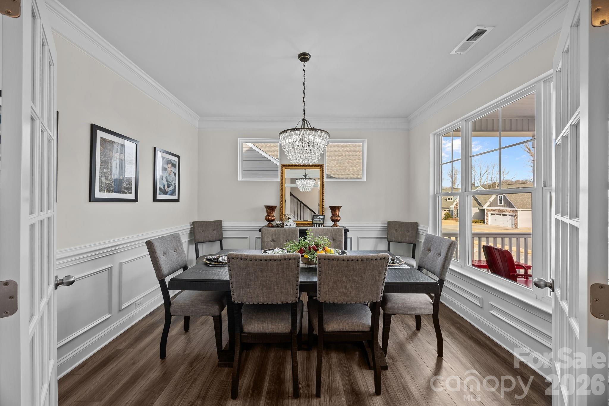 5327 Pembrey Drive — Denver
