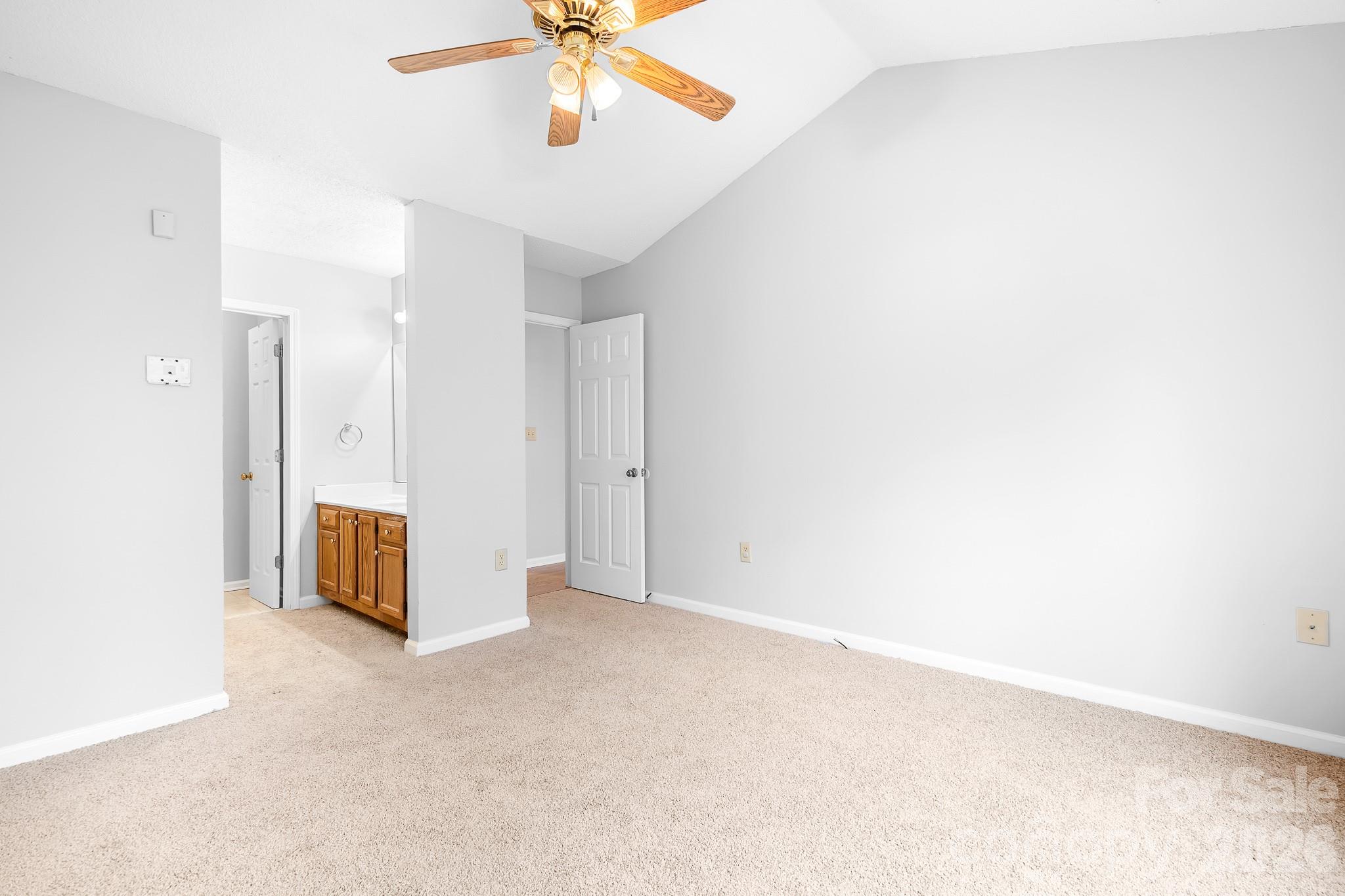 177 Highland Woods Court — Denver