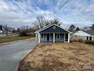 332 Arlington Circle NW — Lenoir