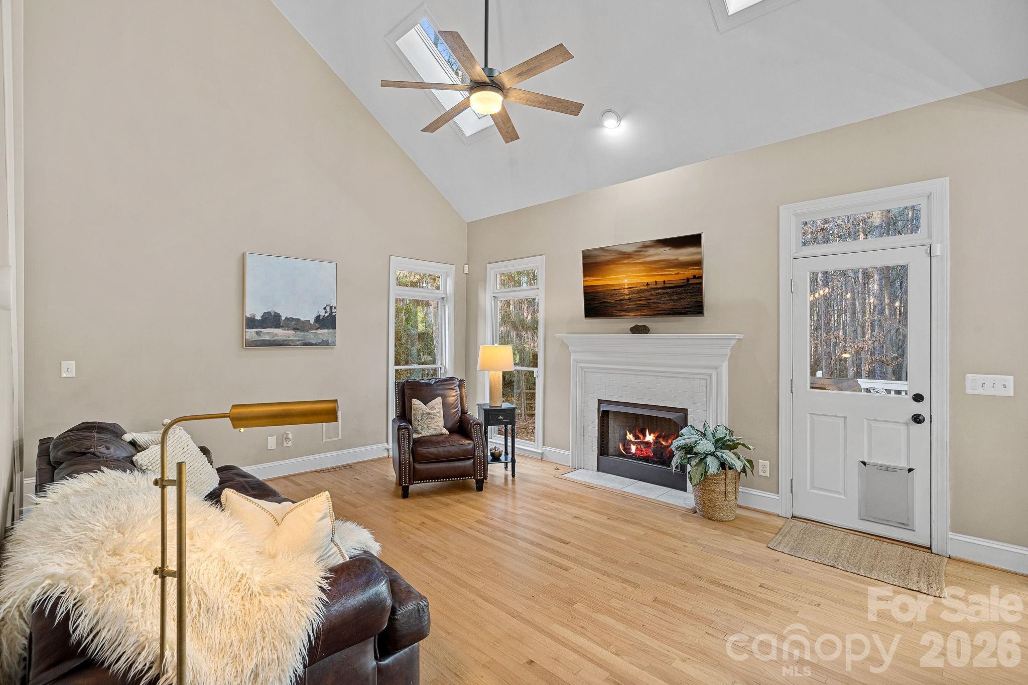 254 Bay Harbour Road — Mooresville