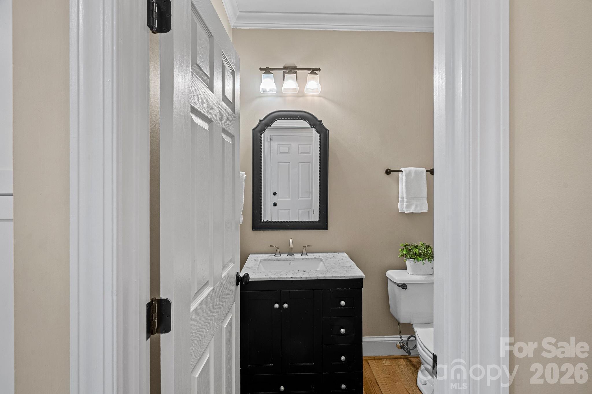 254 Bay Harbour Road — Mooresville