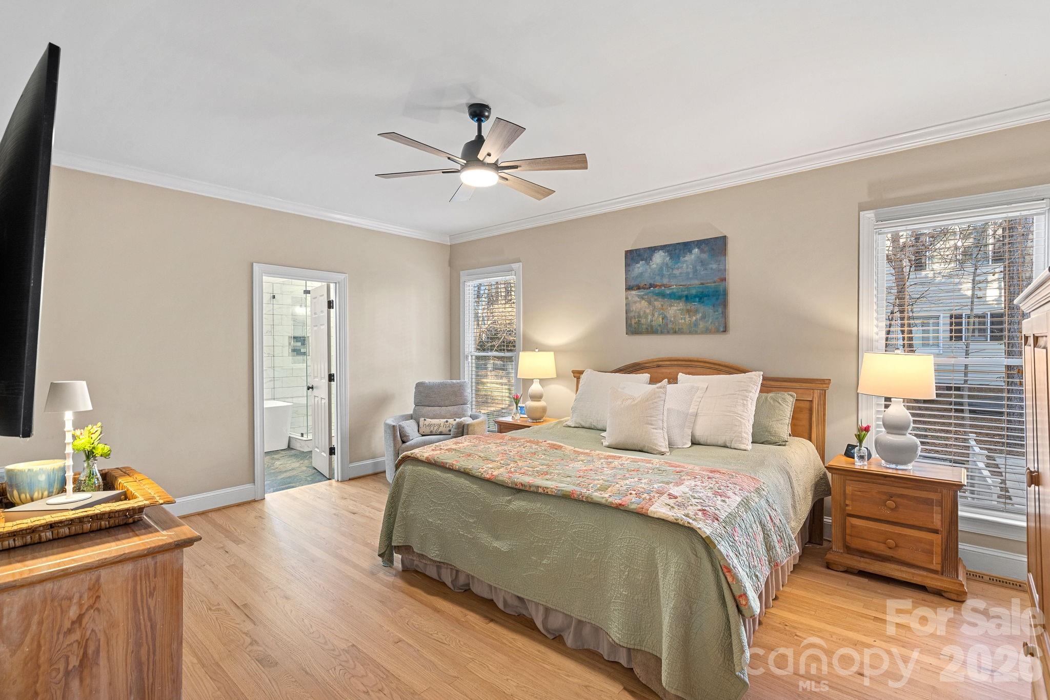 254 Bay Harbour Road — Mooresville