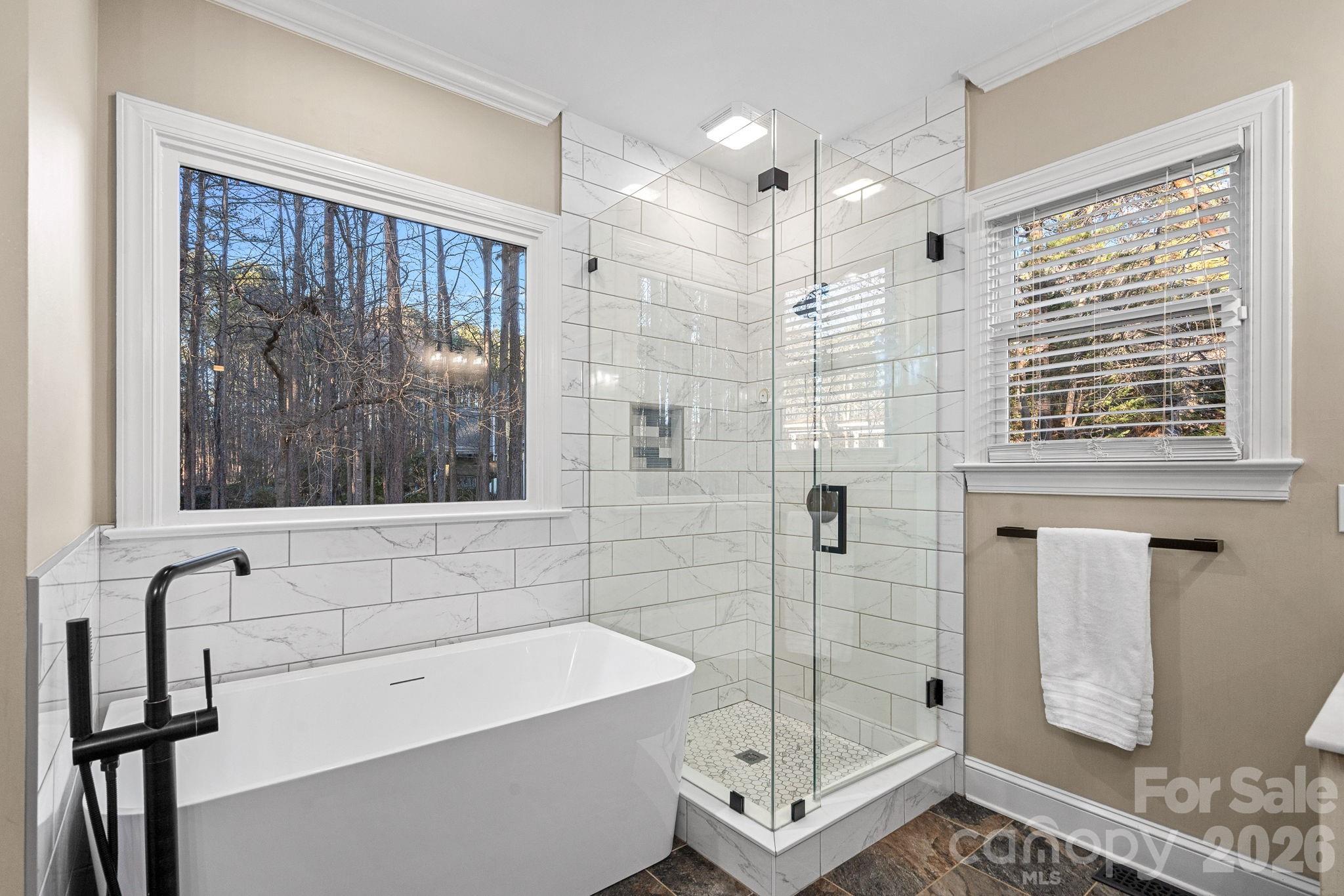 254 Bay Harbour Road — Mooresville