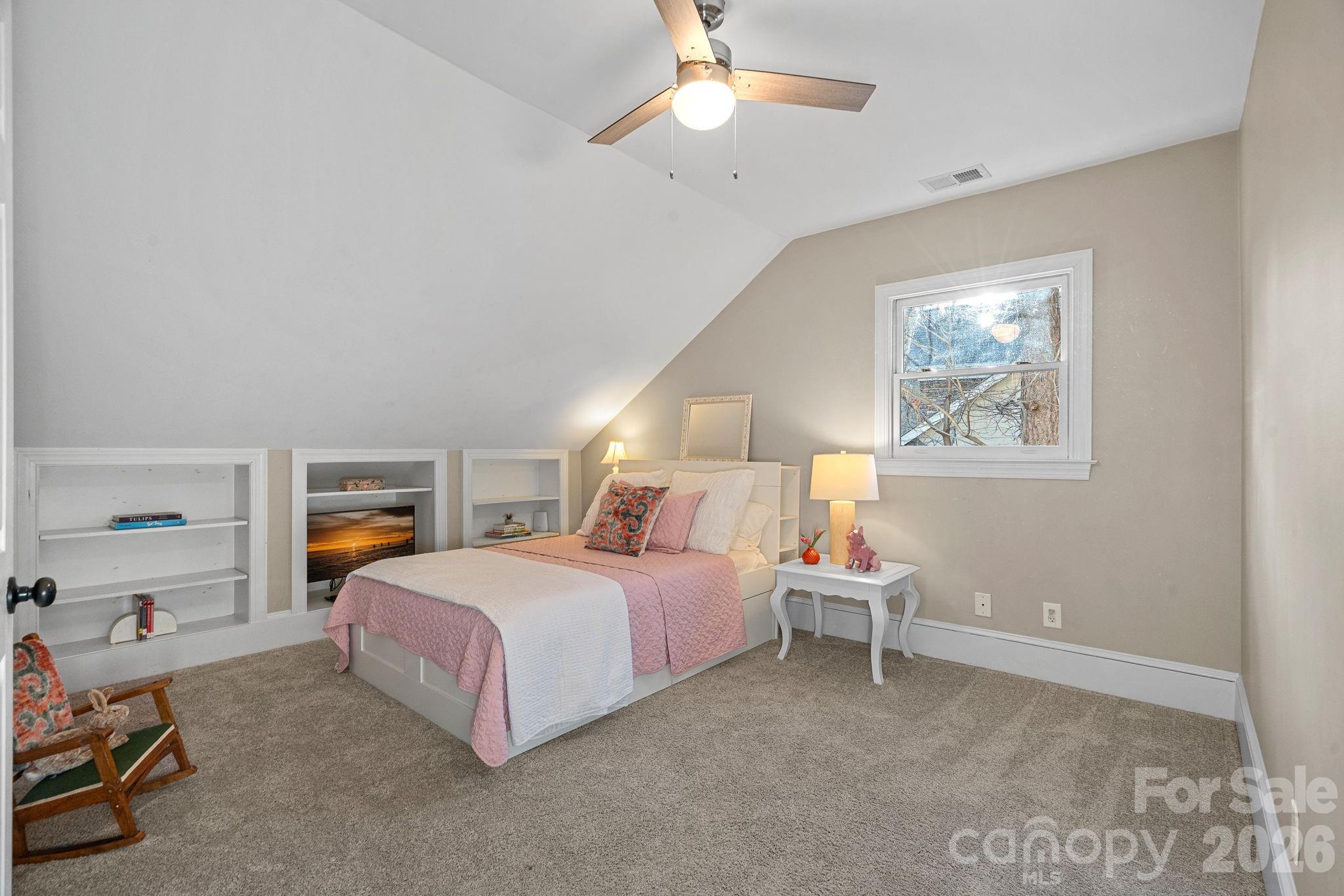 254 Bay Harbour Road — Mooresville