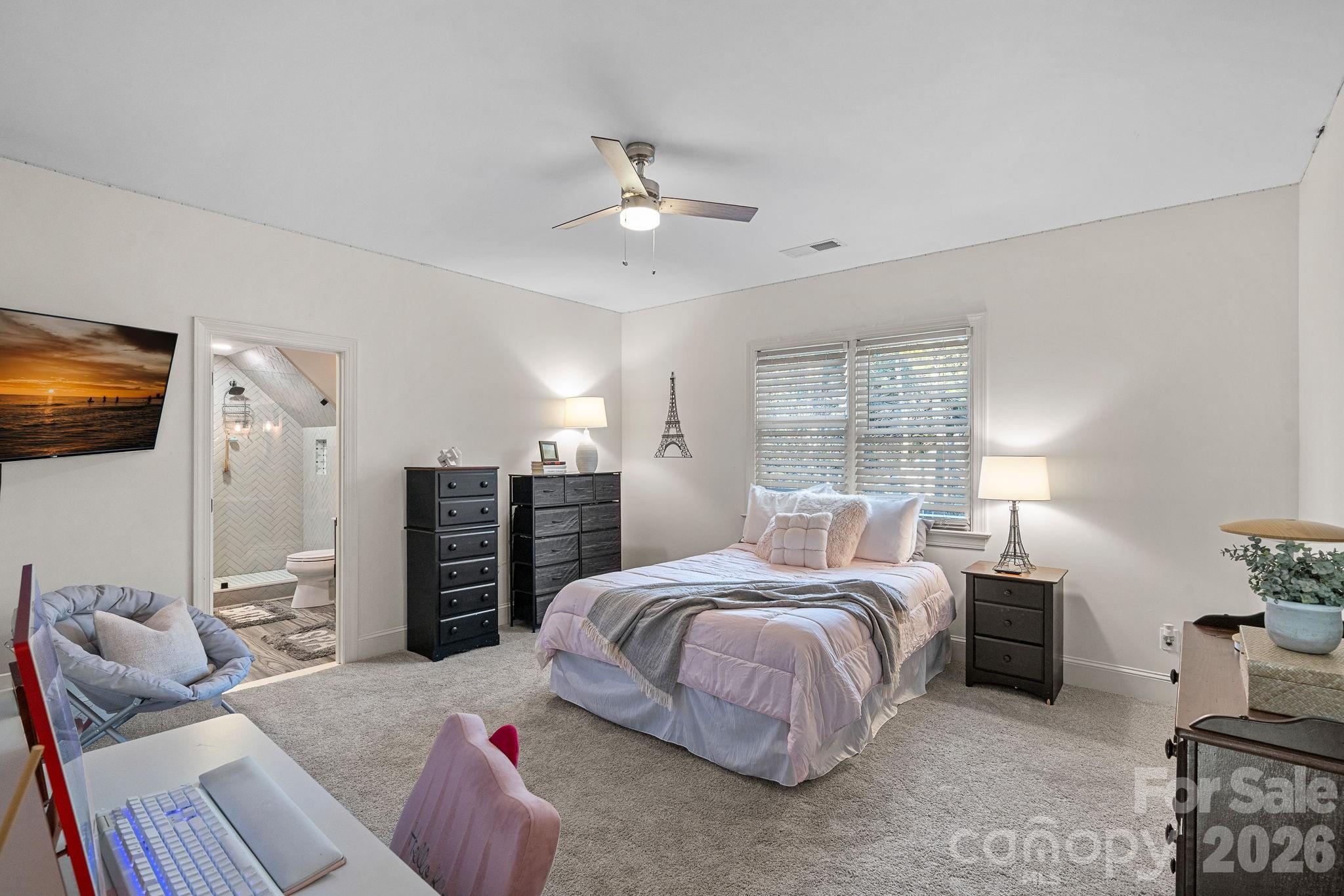 254 Bay Harbour Road — Mooresville
