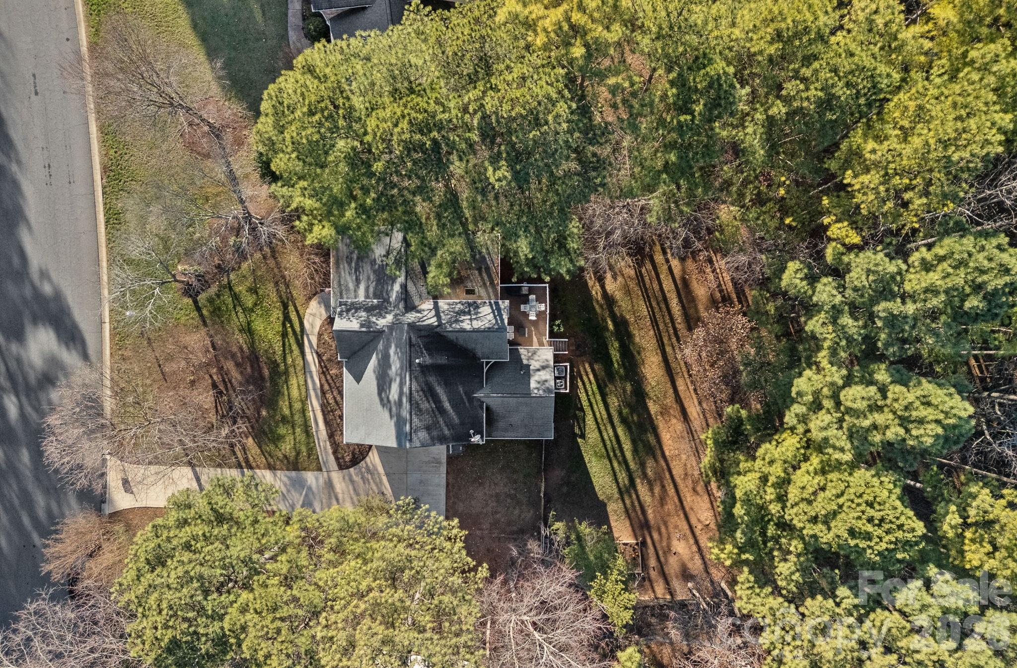 254 Bay Harbour Road — Mooresville