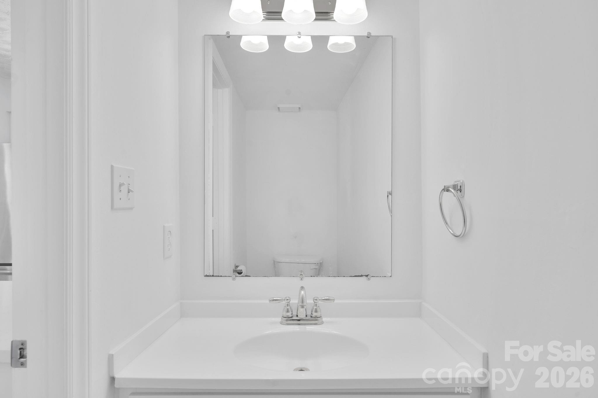 8510 Castle Pine Court — Charlotte