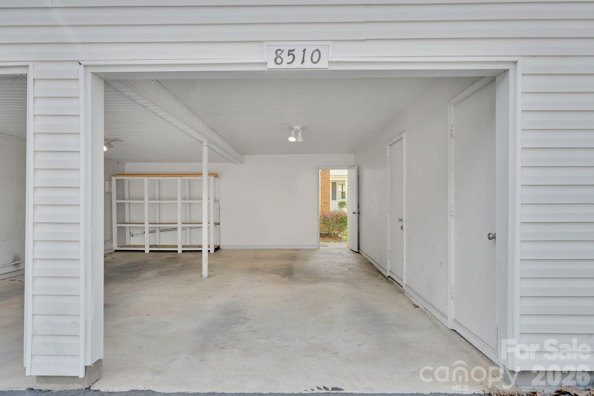 8510 Castle Pine Court — Charlotte