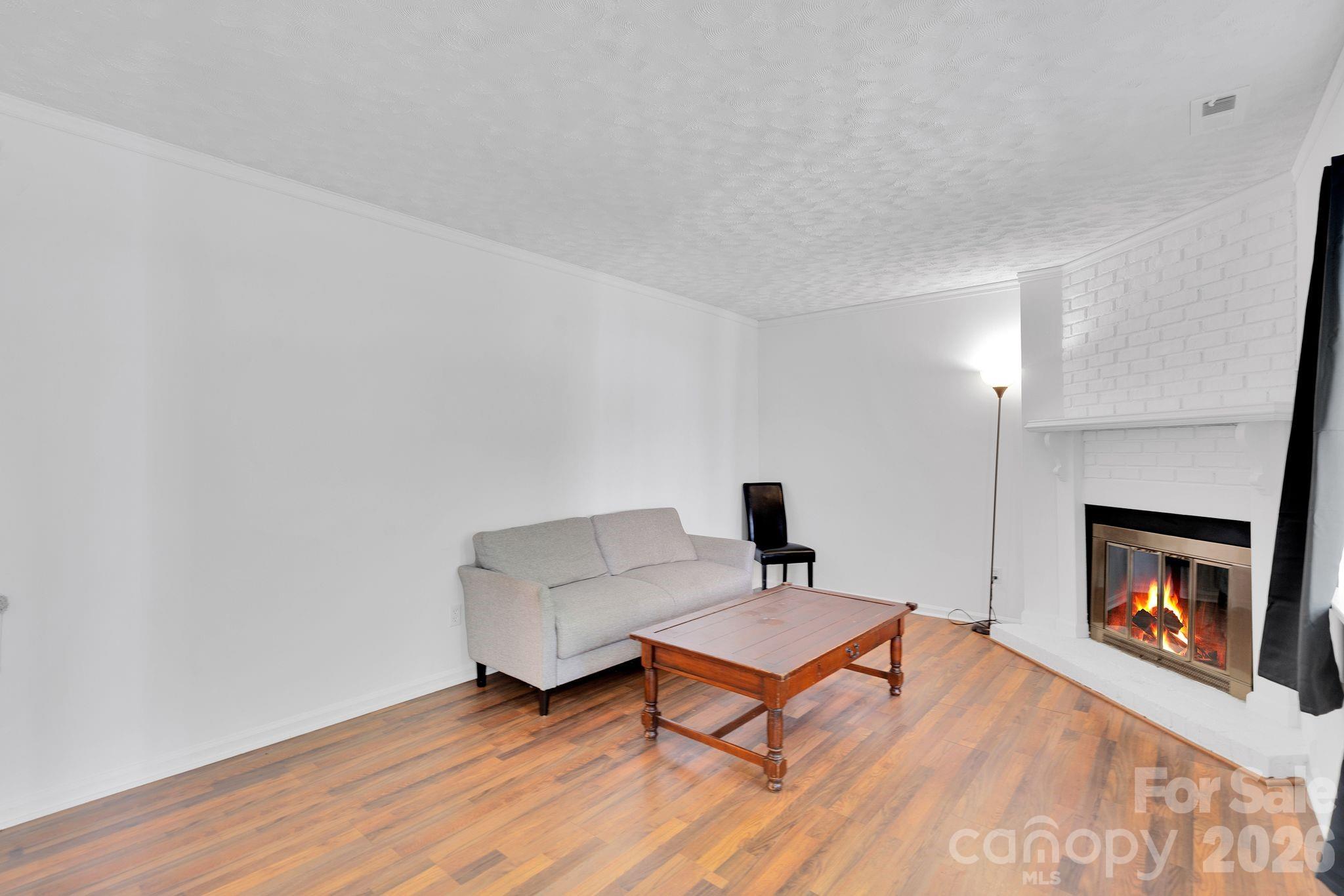 8510 Castle Pine Court — Charlotte