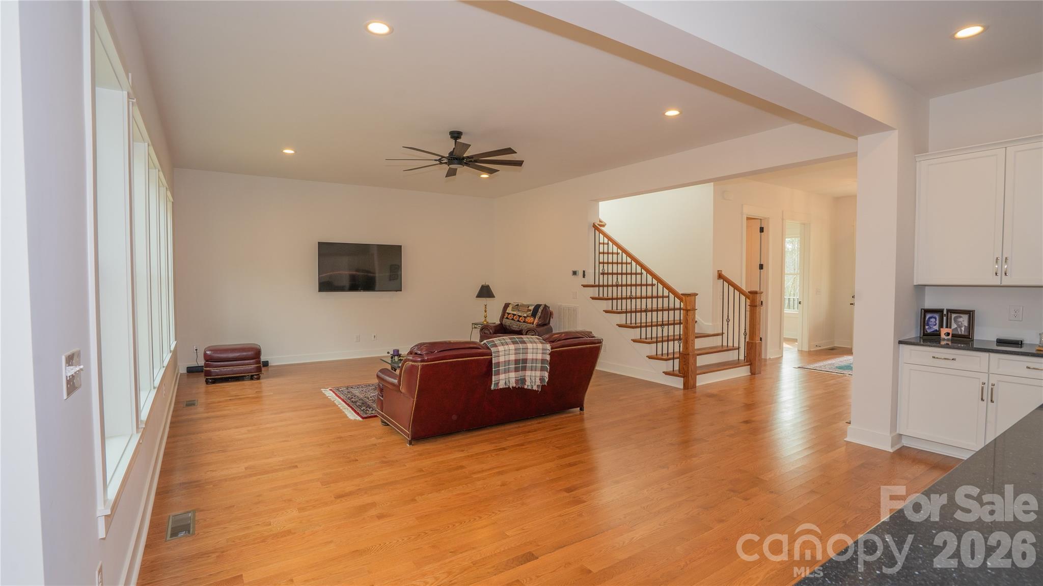 6178 Chimney Bluff Road — Lancaster