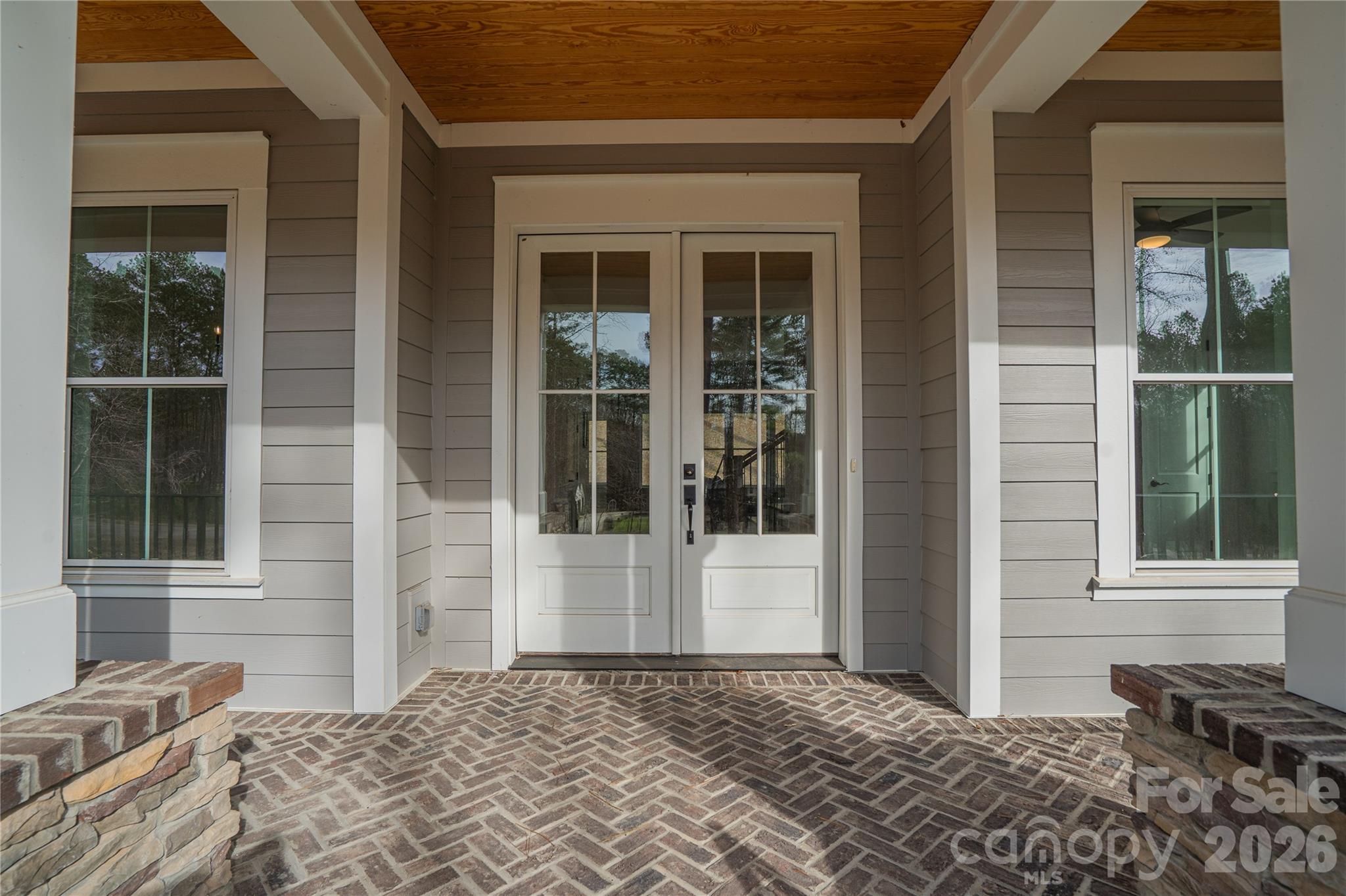 6178 Chimney Bluff Road — Lancaster