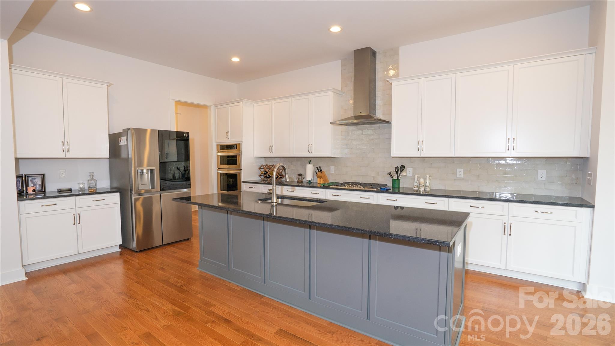 6178 Chimney Bluff Road — Lancaster