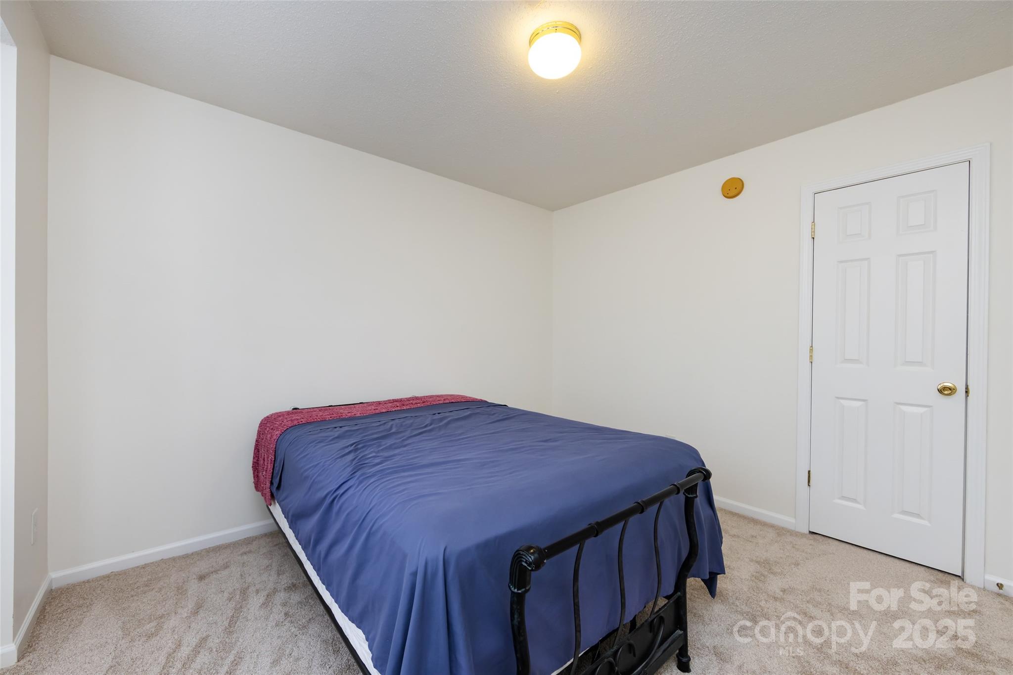 11015 Olde English Drive — Charlotte