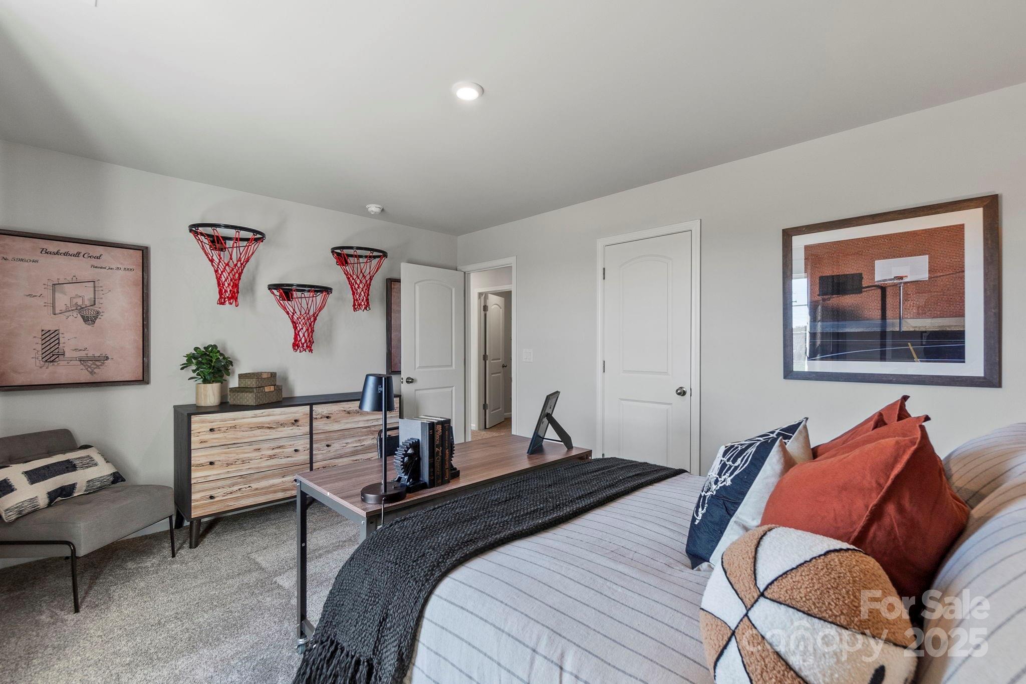 811 Olde England Drive — Lincolnton