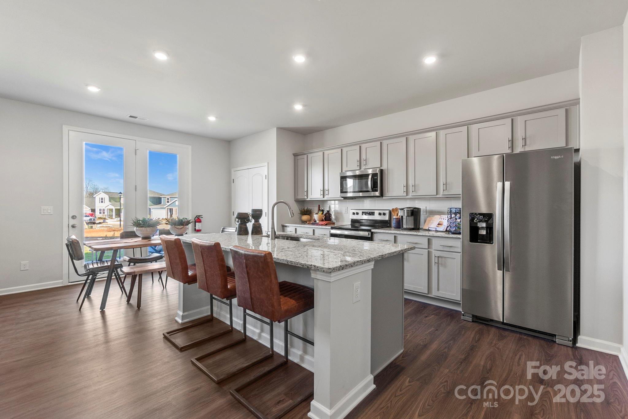811 Olde England Drive — Lincolnton