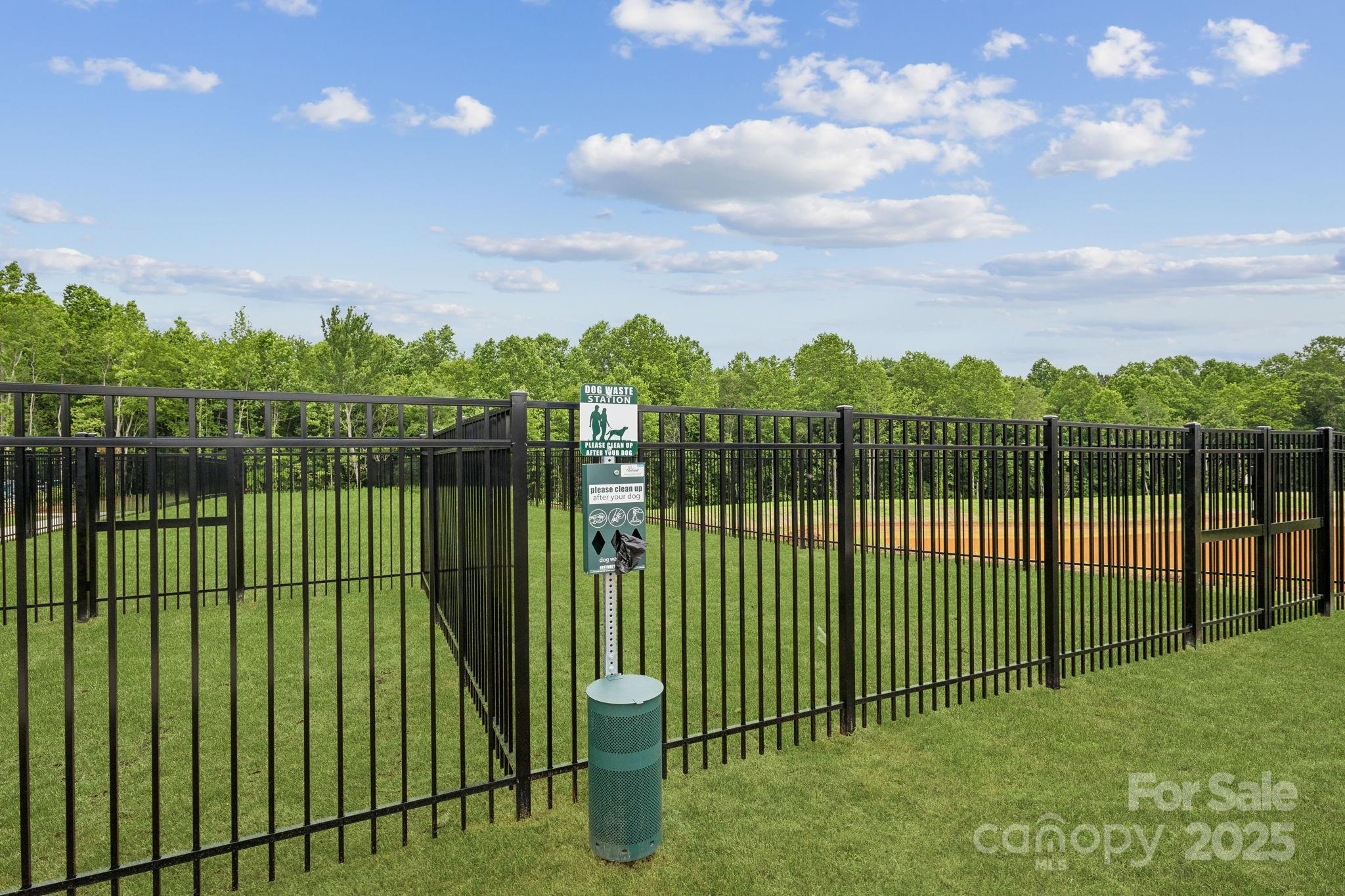 811 Olde England Drive — Lincolnton