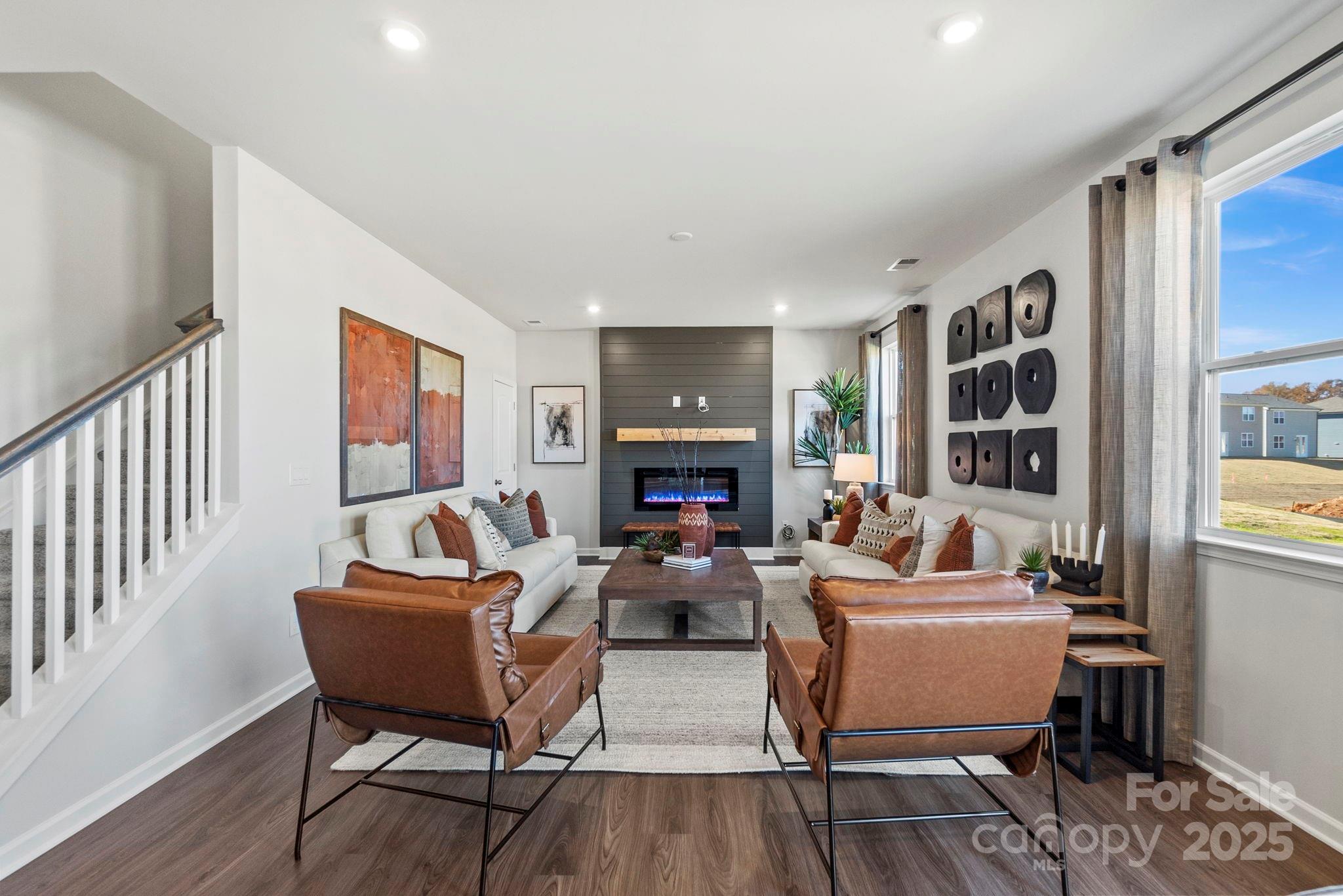811 Olde England Drive — Lincolnton