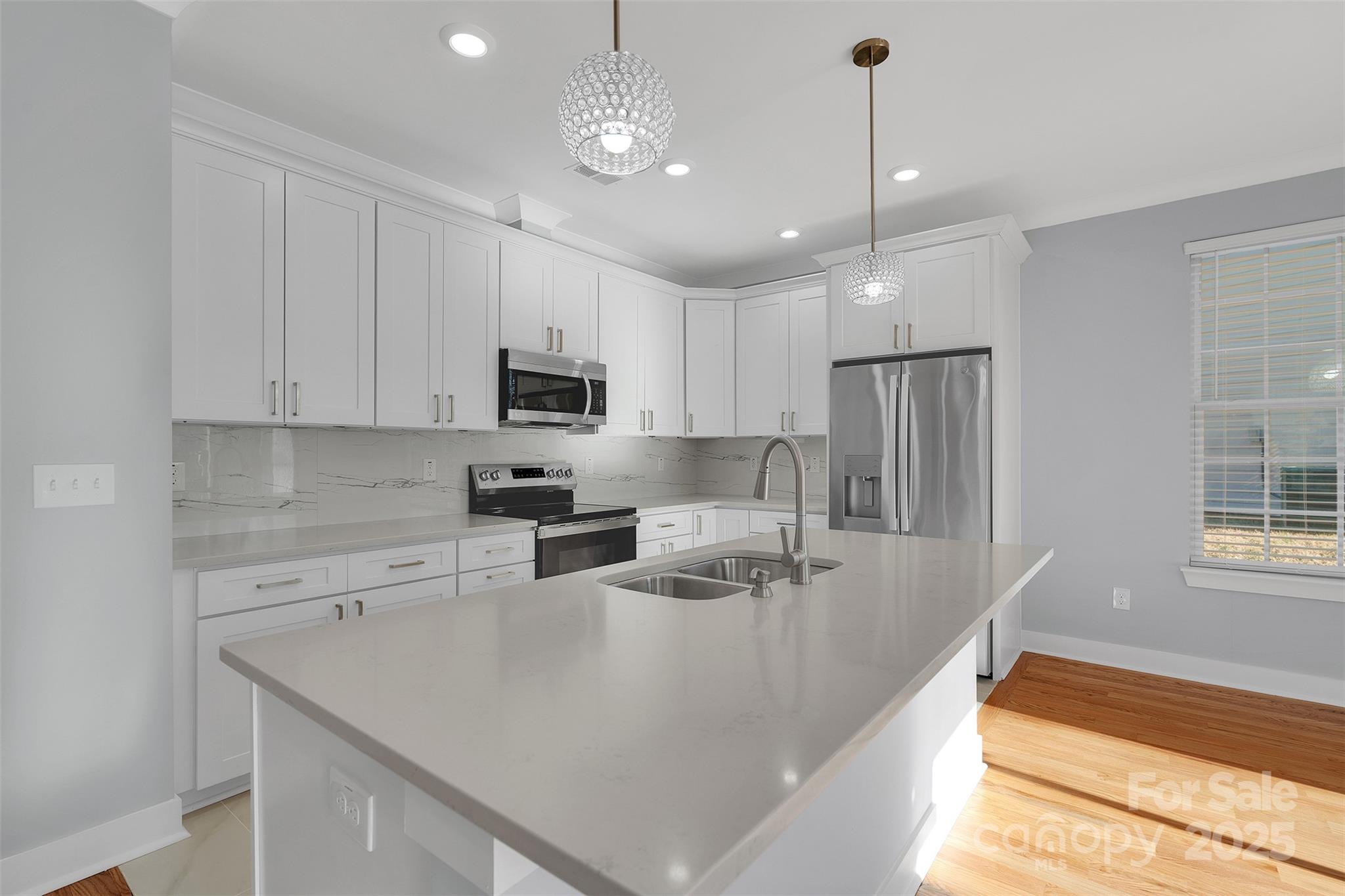 3200 Auten Avenue — Charlotte