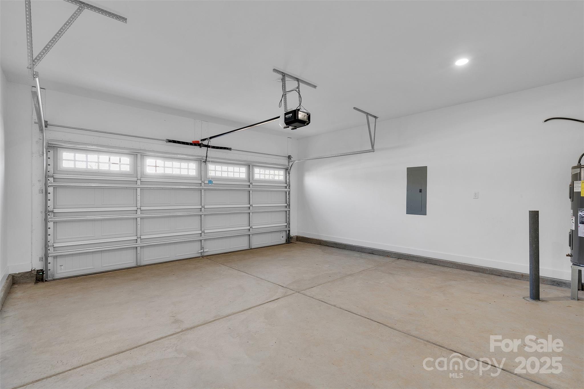 3200 Auten Avenue — Charlotte