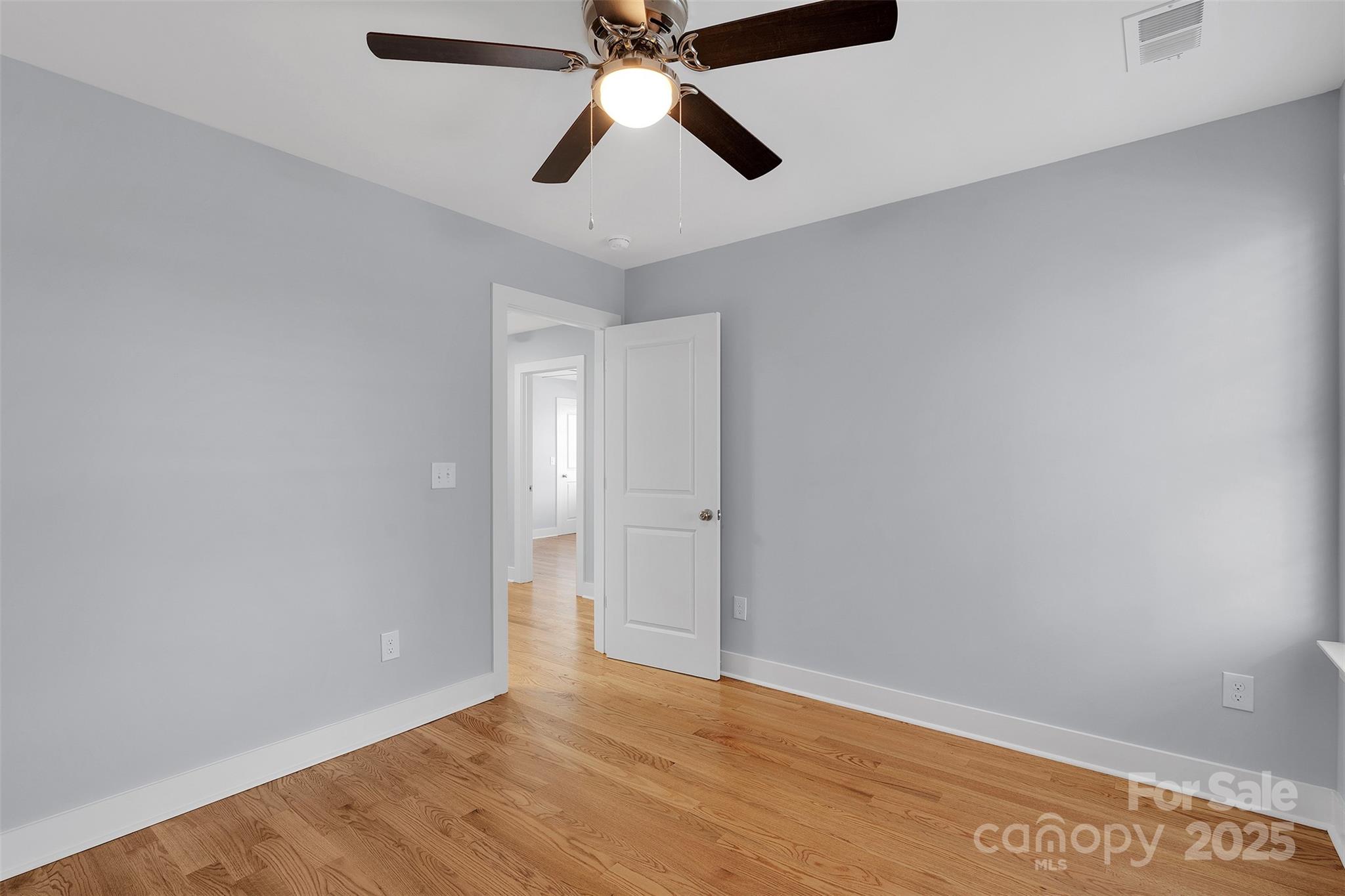 3200 Auten Avenue — Charlotte