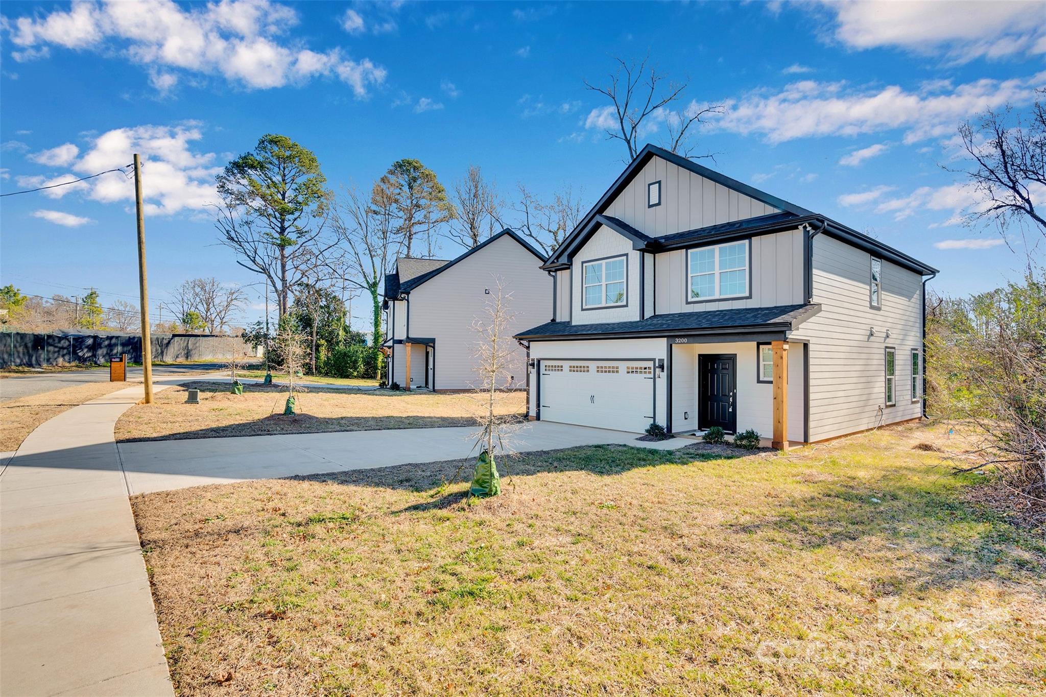 3200 Auten Avenue — Charlotte