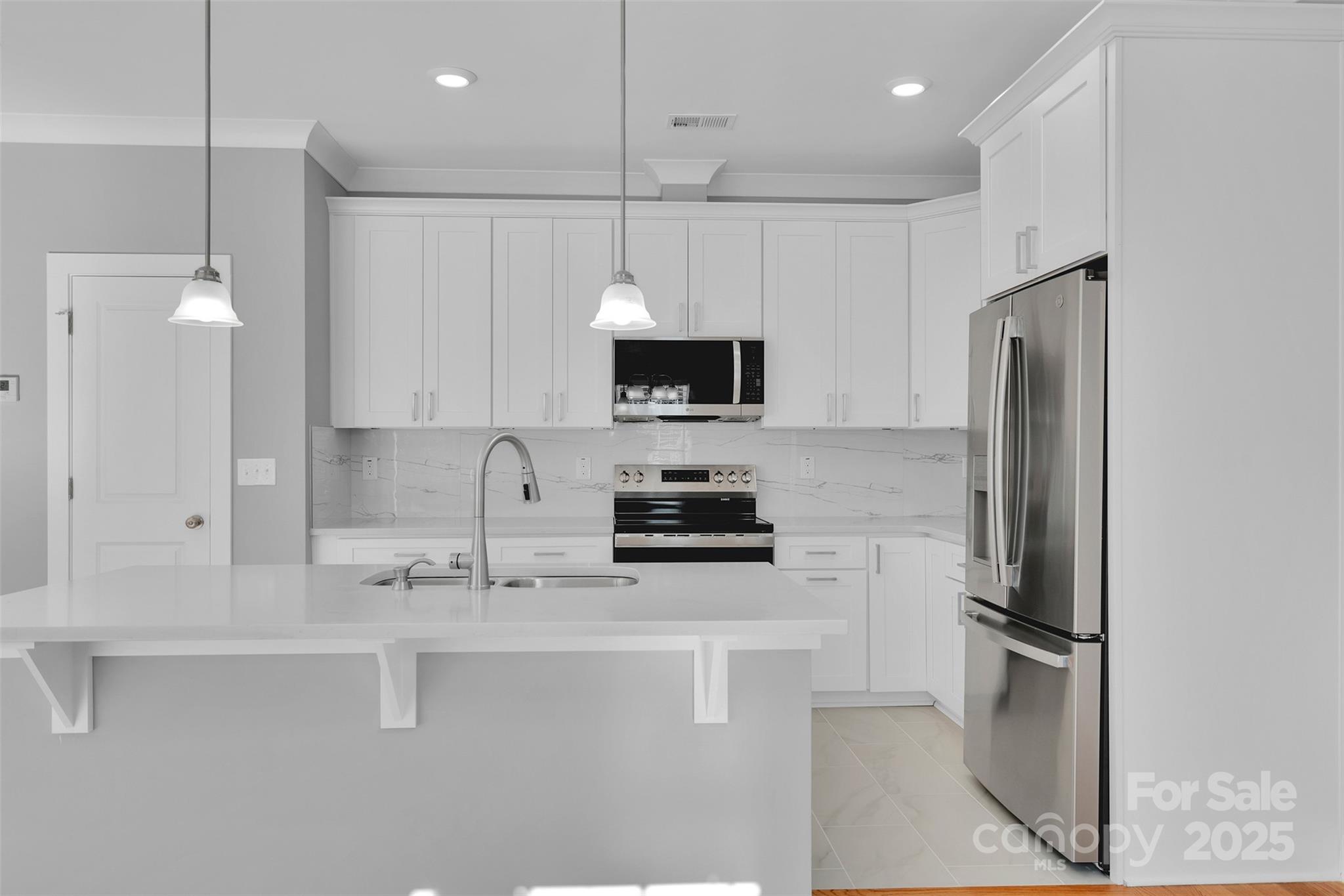 3208 Auten Avenue — Charlotte
