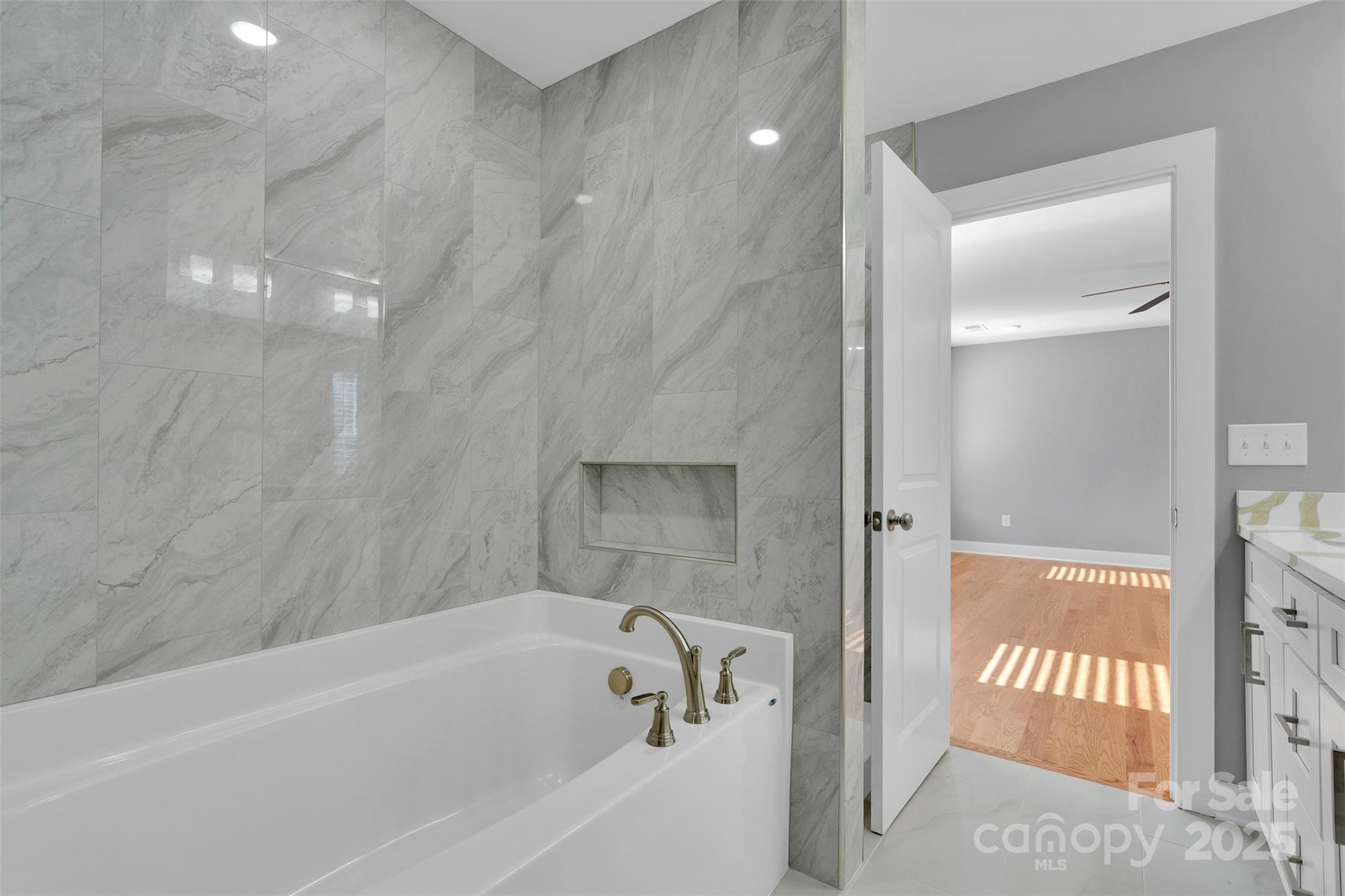 3208 Auten Avenue — Charlotte