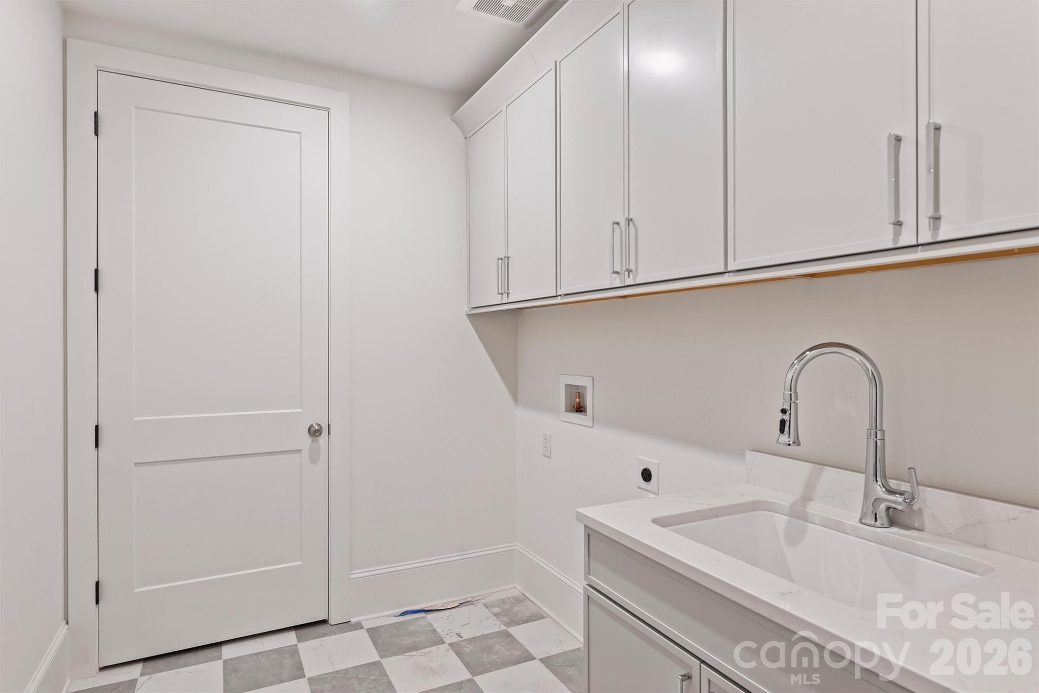 409 Queens Road #201 — Charlotte