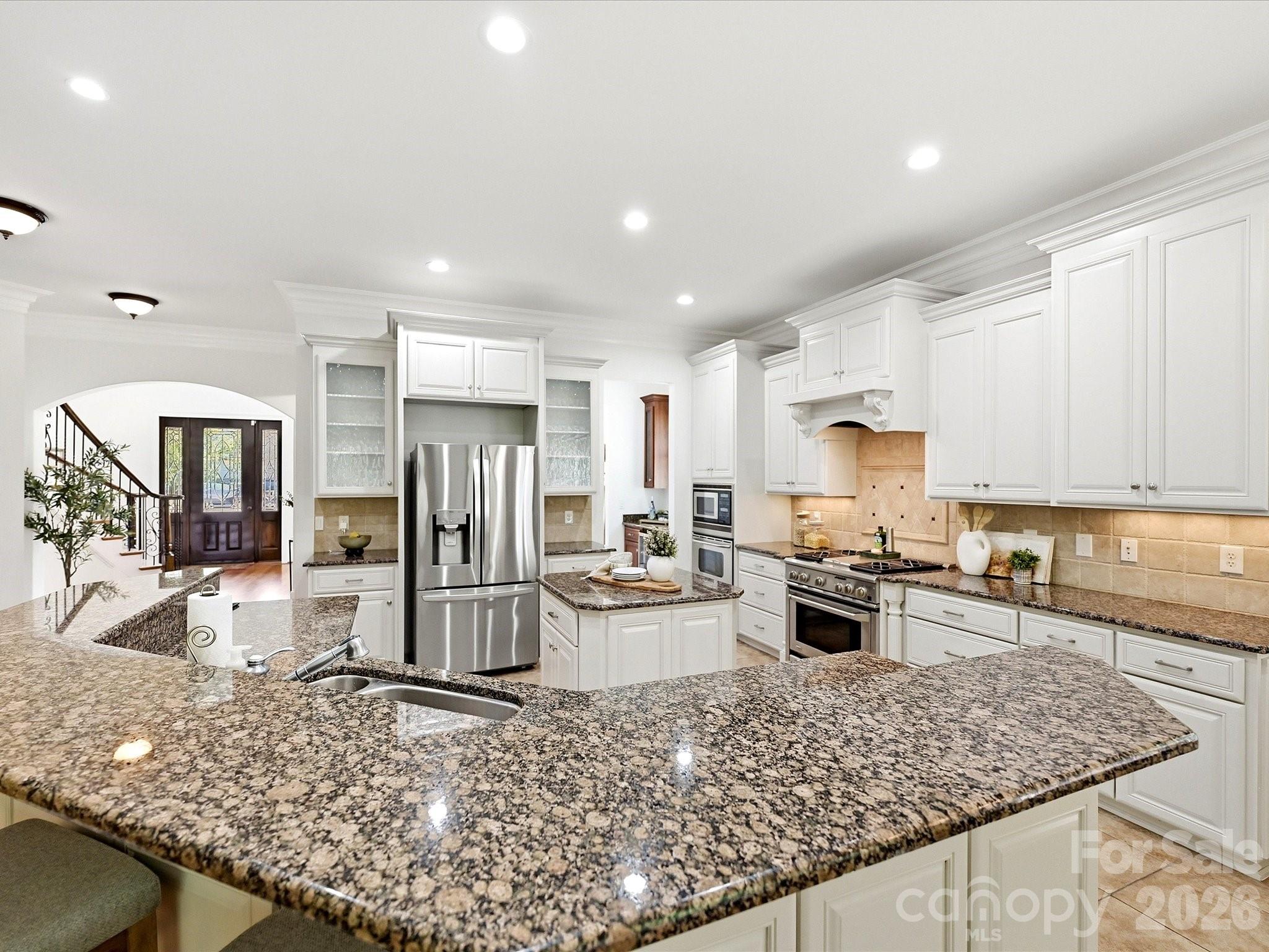 6806 Larrisa Court — Charlotte