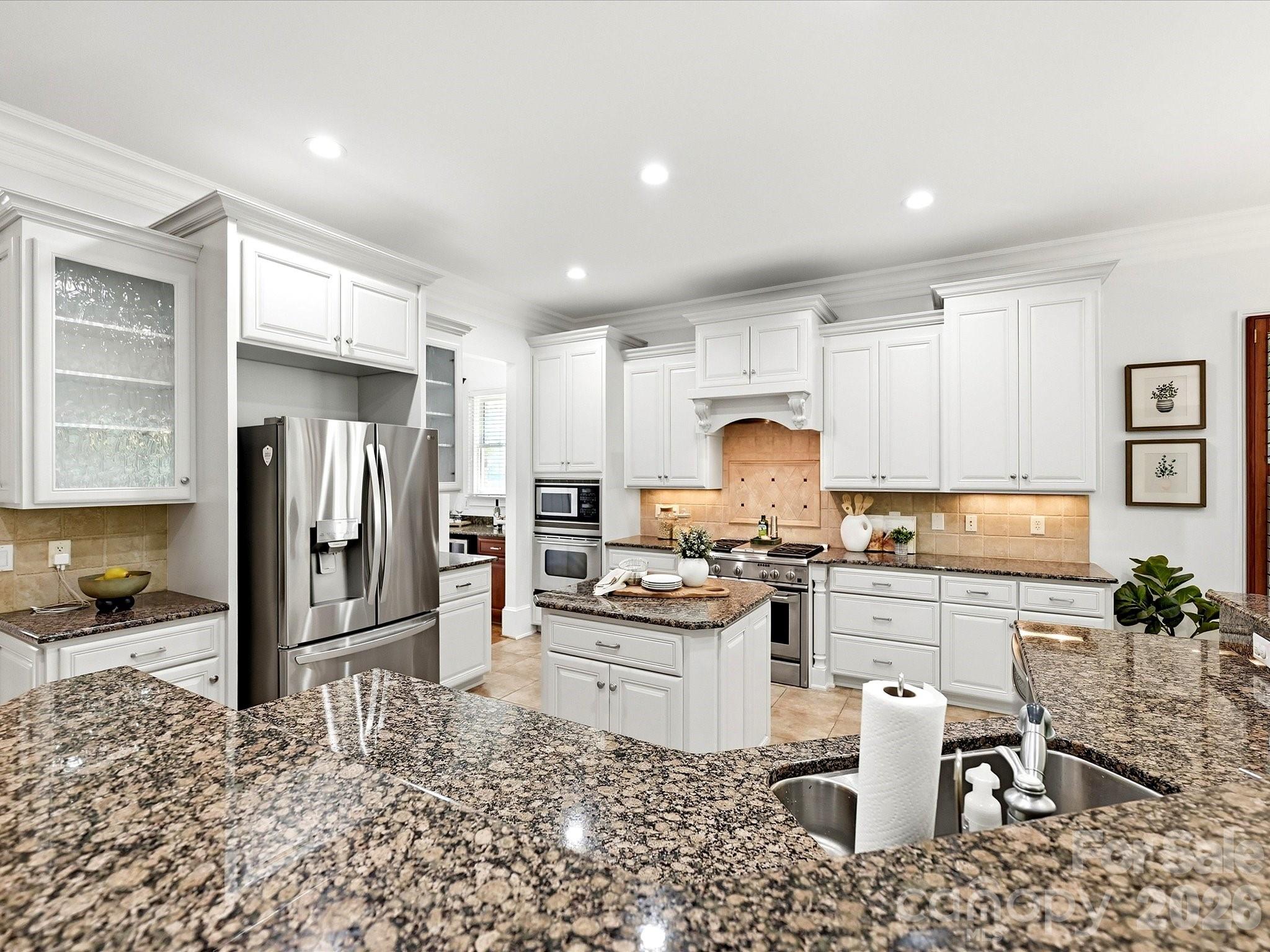 6806 Larrisa Court — Charlotte