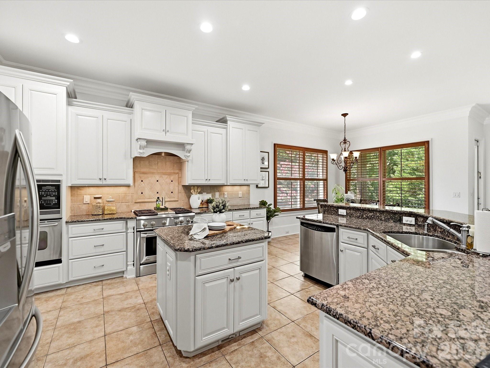 6806 Larrisa Court — Charlotte