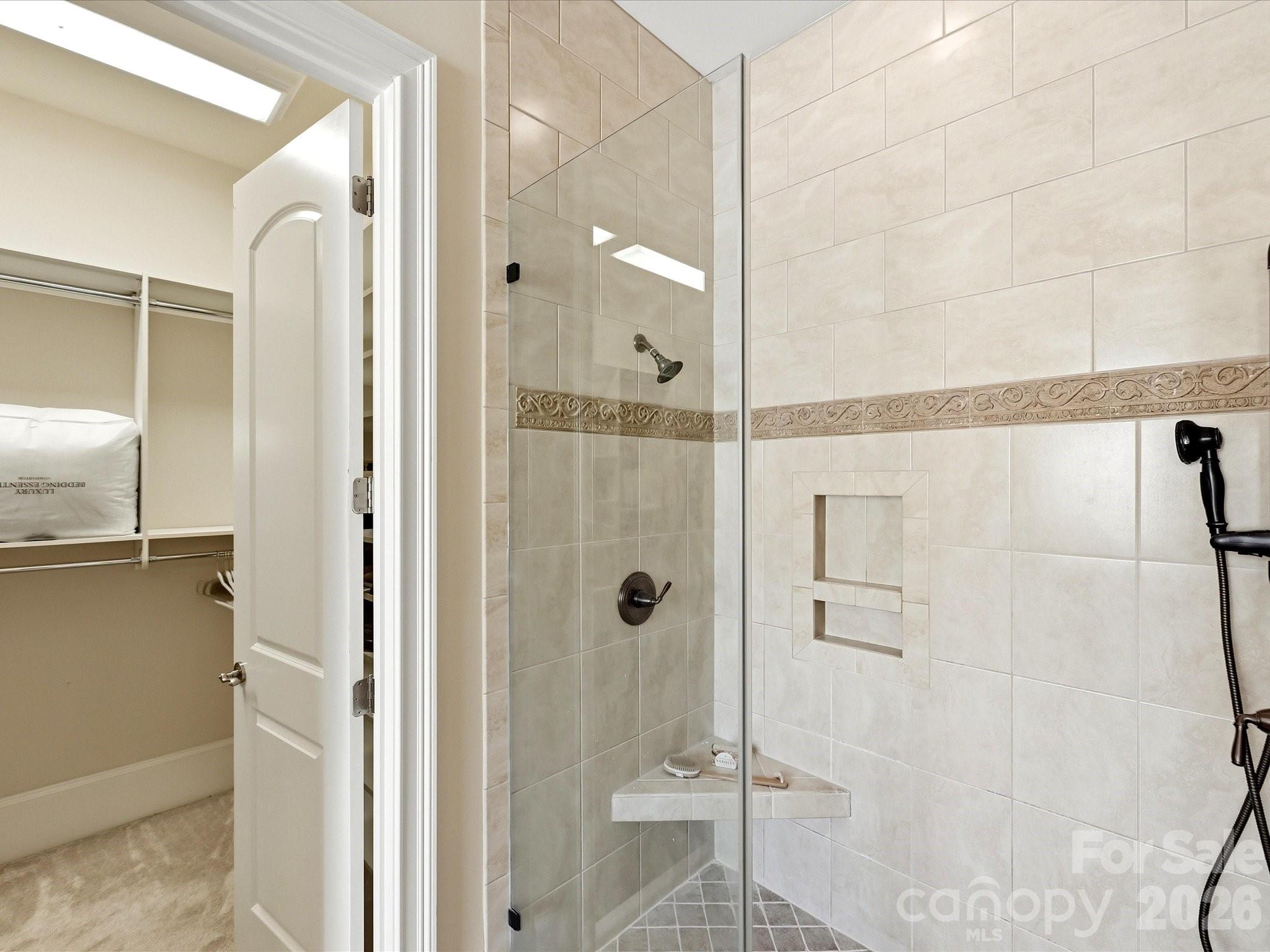 6806 Larrisa Court — Charlotte
