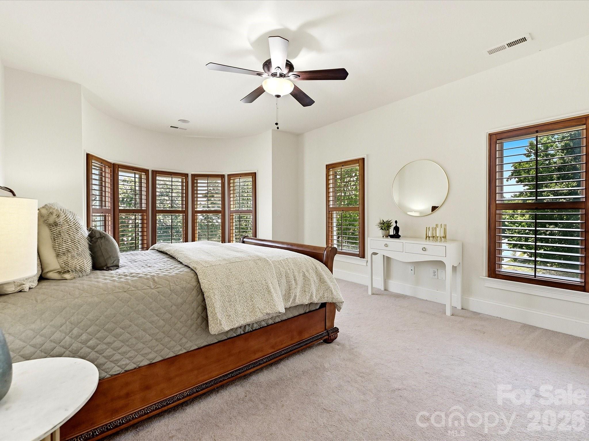 6806 Larrisa Court — Charlotte