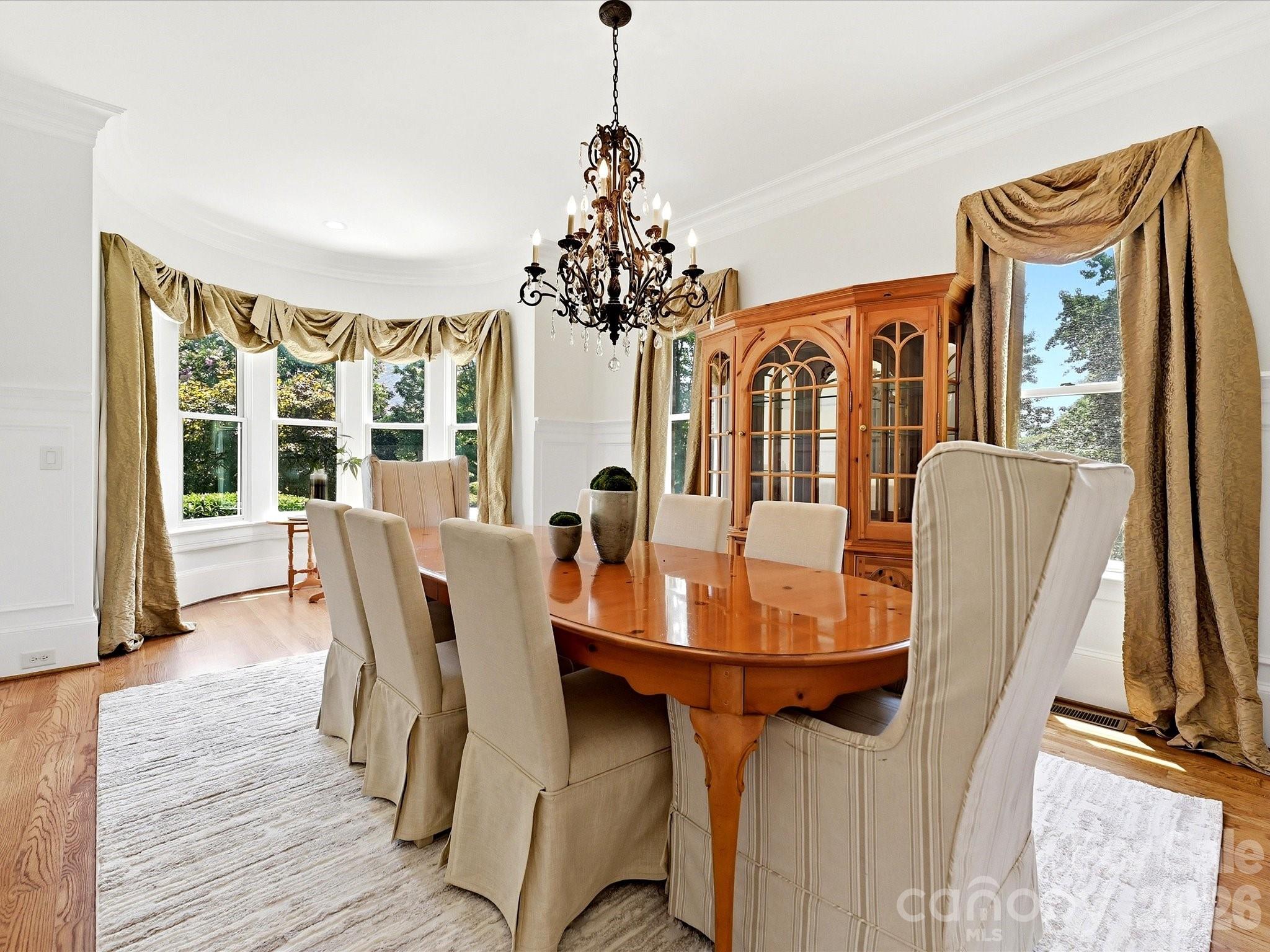 6806 Larrisa Court — Charlotte