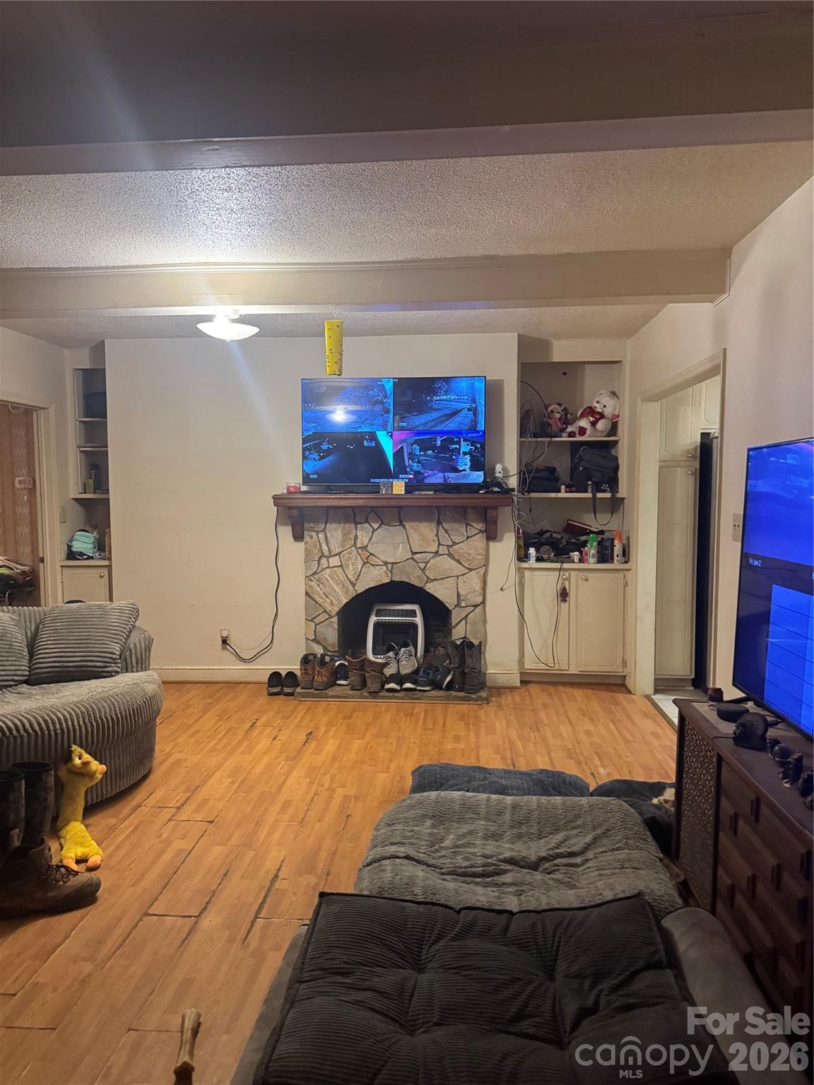 735 W Sumter Street — Shelby