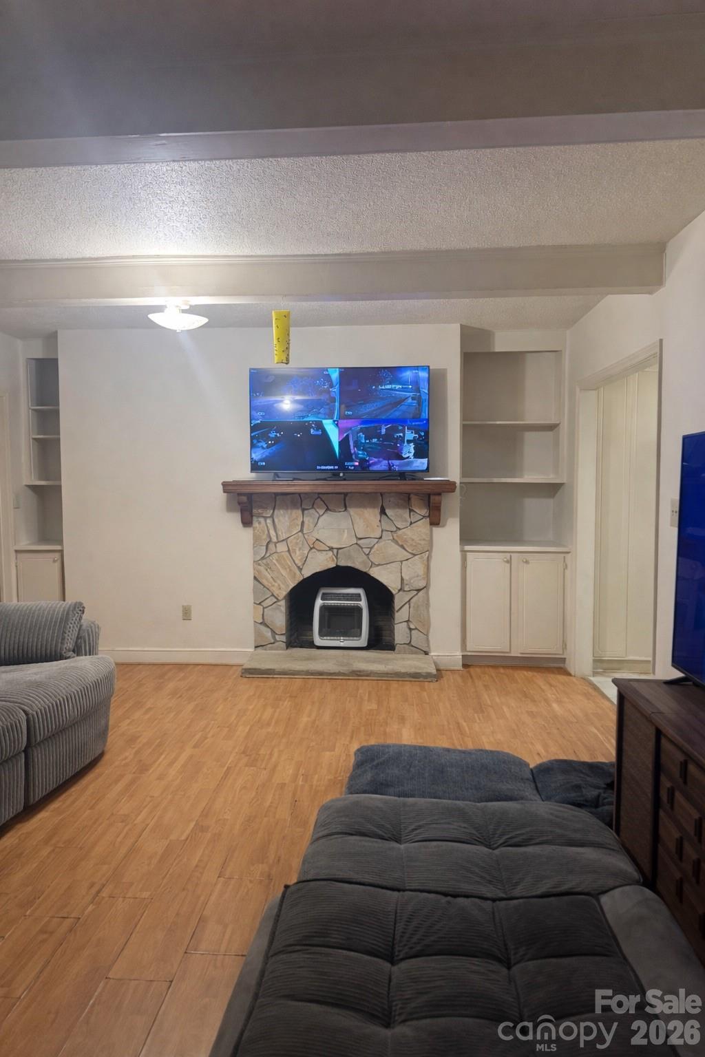 735 W Sumter Street — Shelby